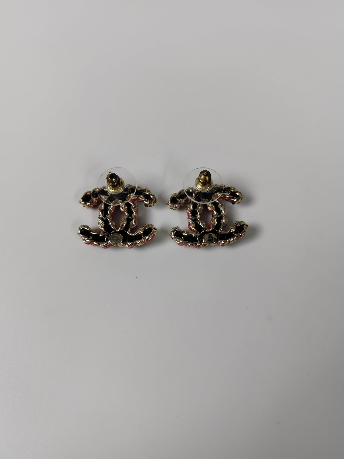 Chanel - Other - Gold-tone base metal with black and pink leather accents; precise alloy unspecified. - Multicolour
