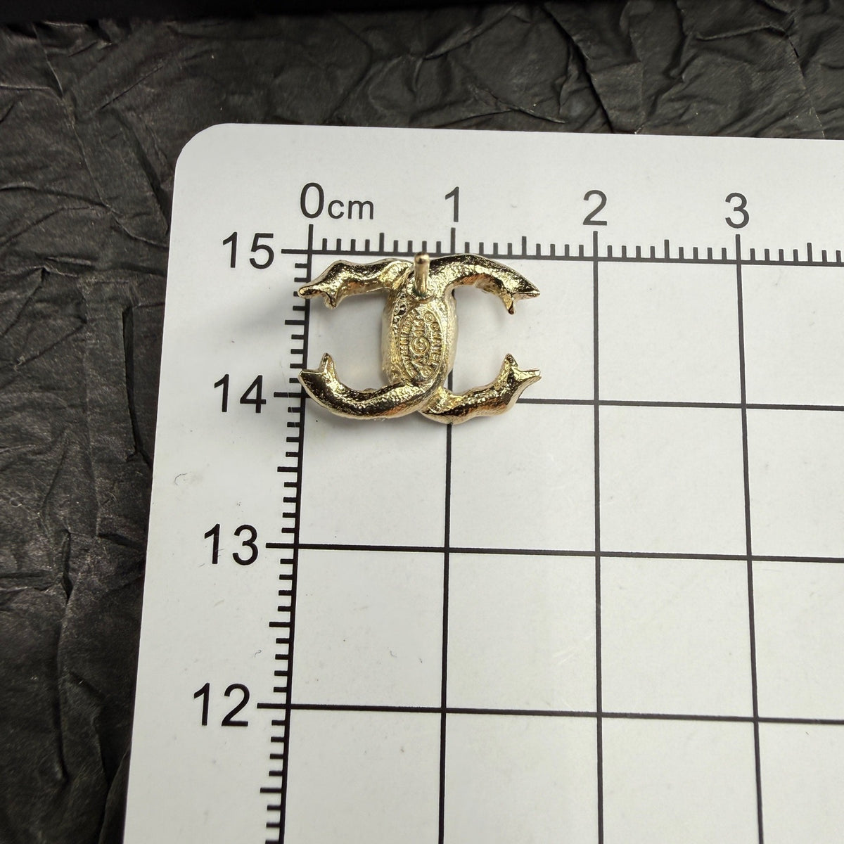 Chanel - Other - Gold-tone base metal with clear crystal embellishments - Gold