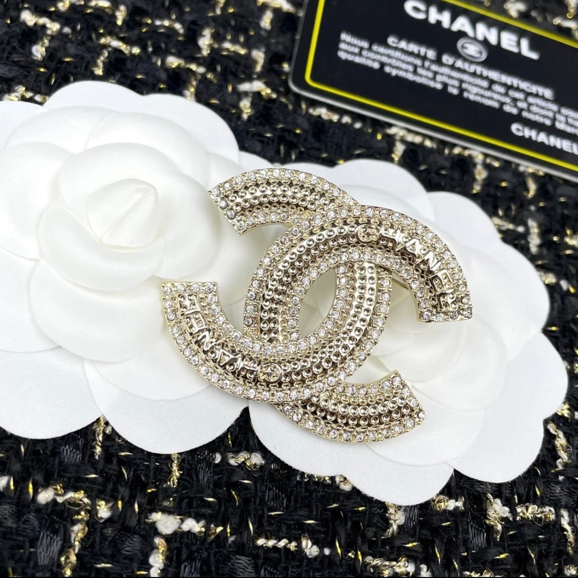 Chanel - Other - Gold-tone base metal with clear glass rhinestones - Gold