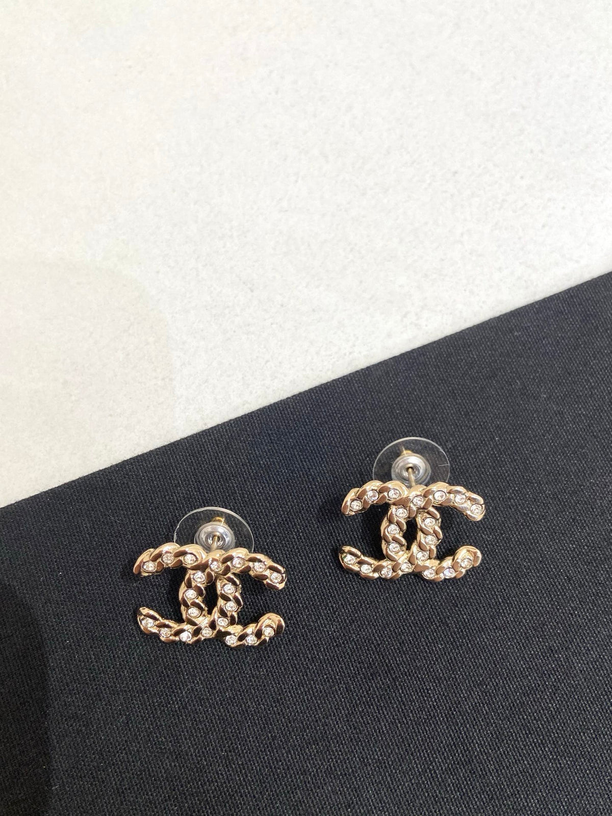 Chanel - Other - Gold-tone base metal with clear rhinestone crystals - Gold