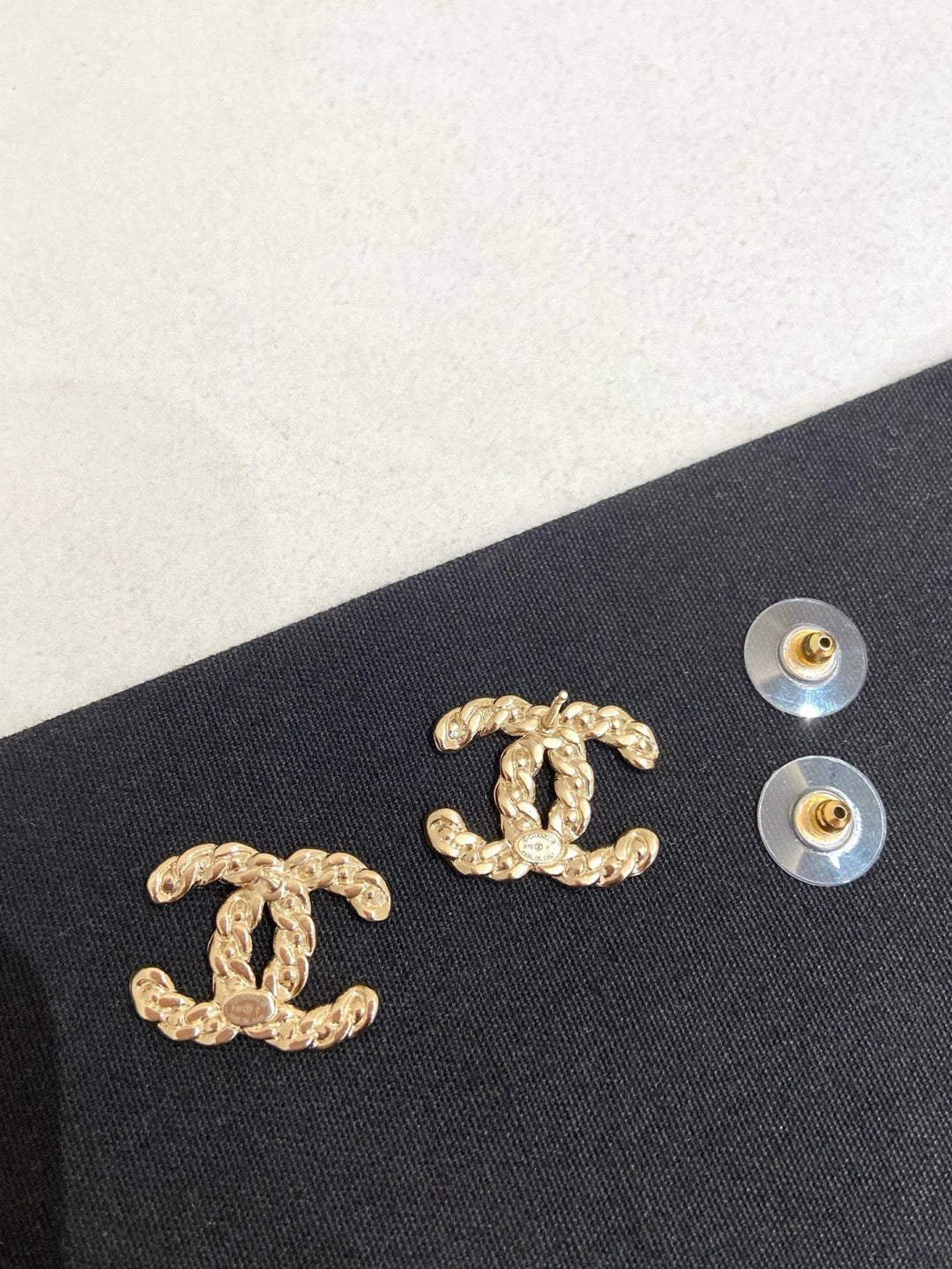 Chanel - Other - Gold-tone base metal with clear rhinestone crystals - Gold