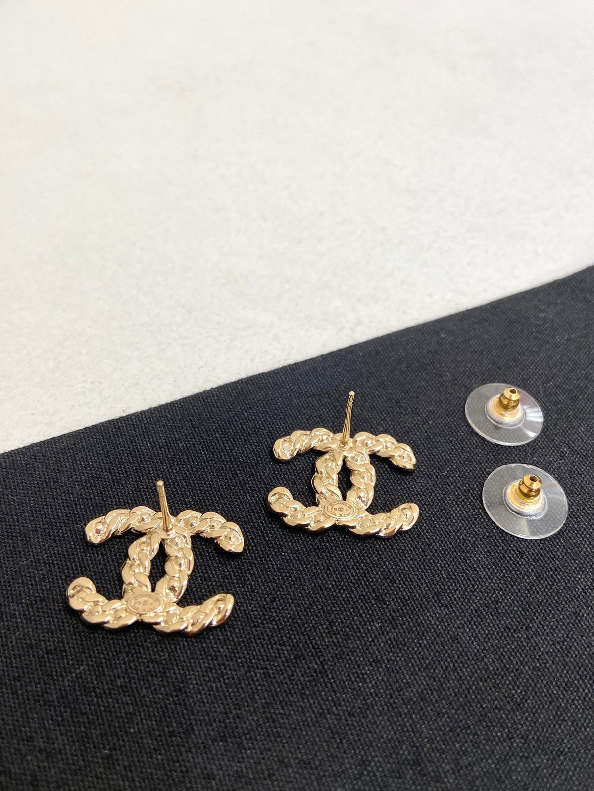 Chanel - Other - Gold-tone base metal with clear rhinestone crystals - Gold