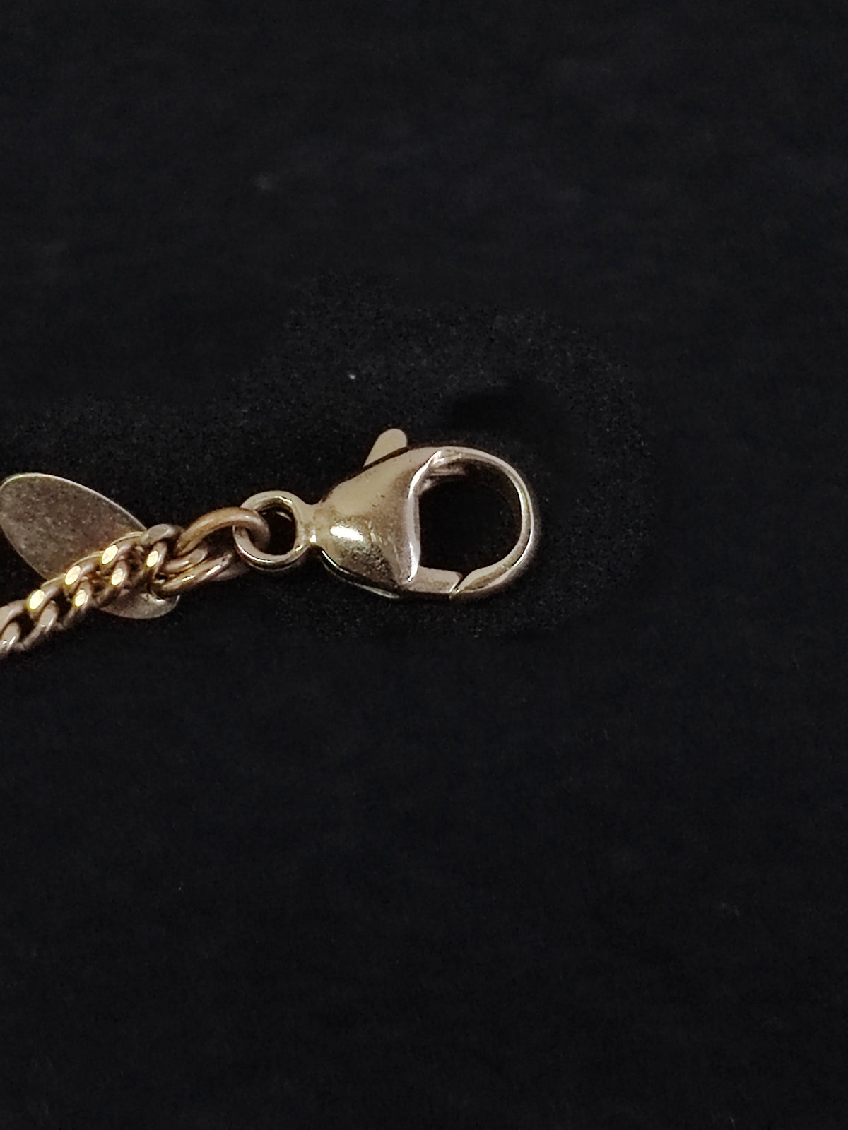 Chanel - Other - Gold-tone base metal with faux pearl accents - Gold