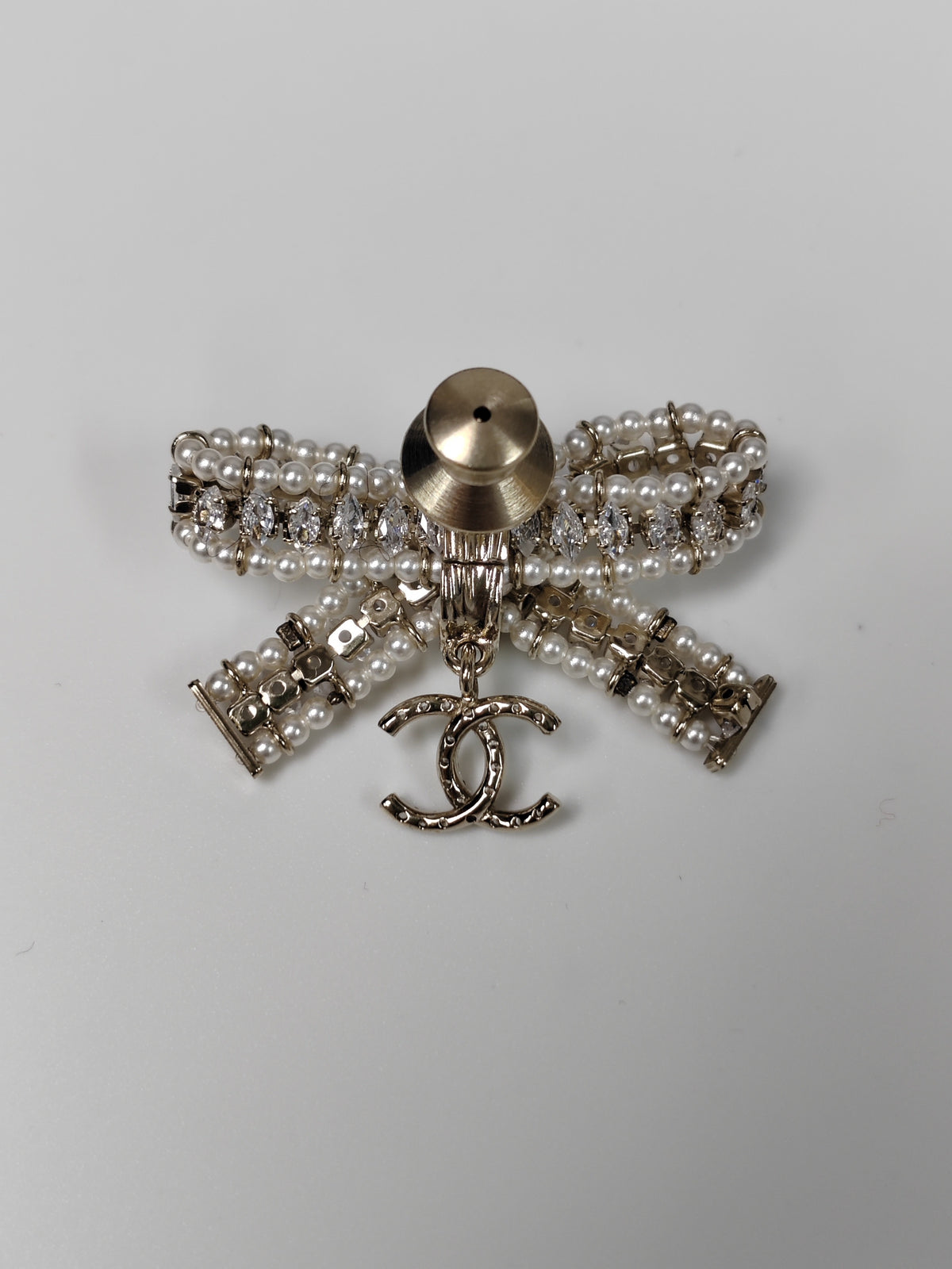 Chanel - Other - Gold-tone base metal with glass crystal embellishments and imitation pearls. - Gold