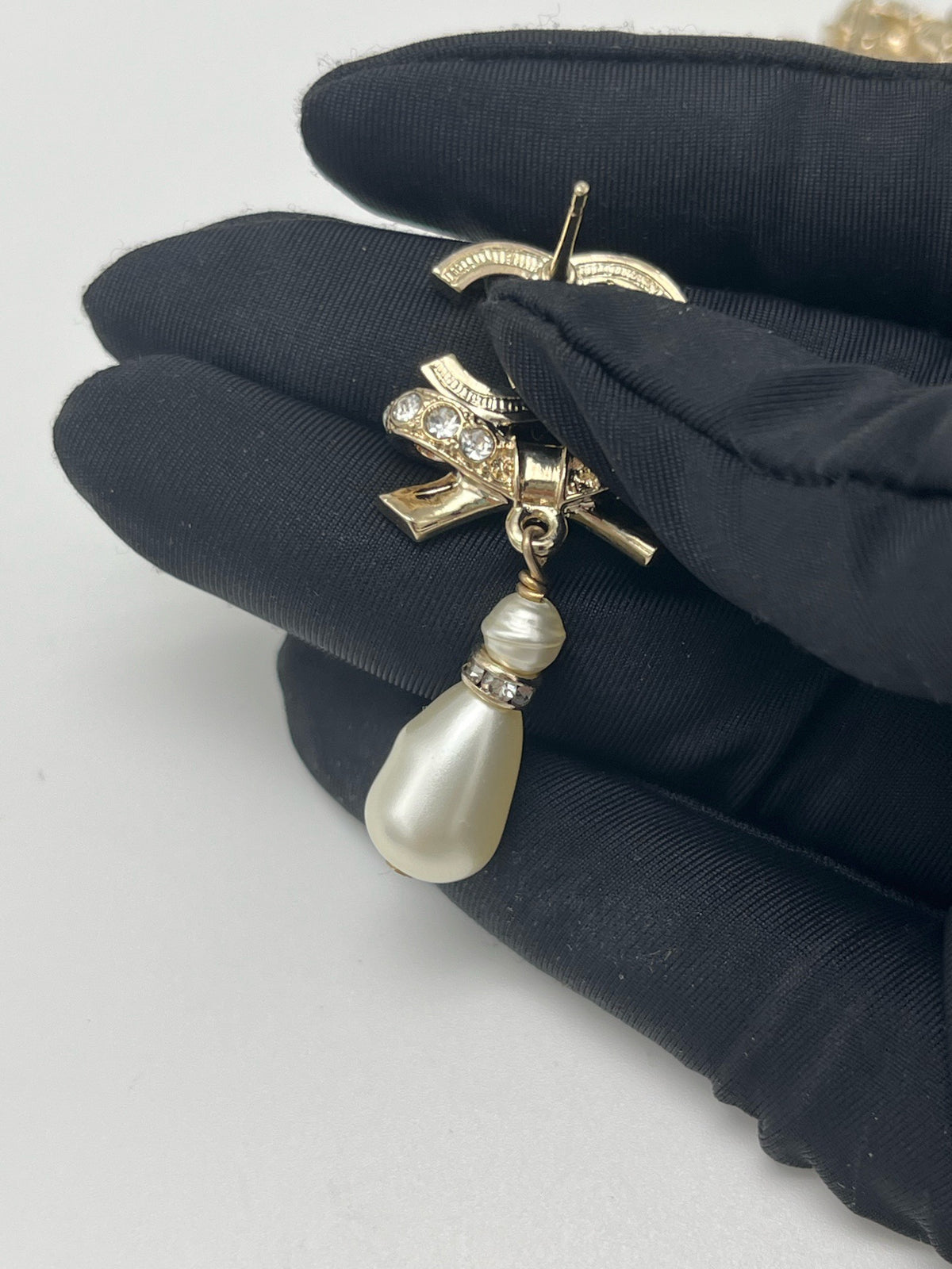 Chanel - Other - Gold-tone base metal with glass crystals and faux pearl drops. - Gold - (One size)