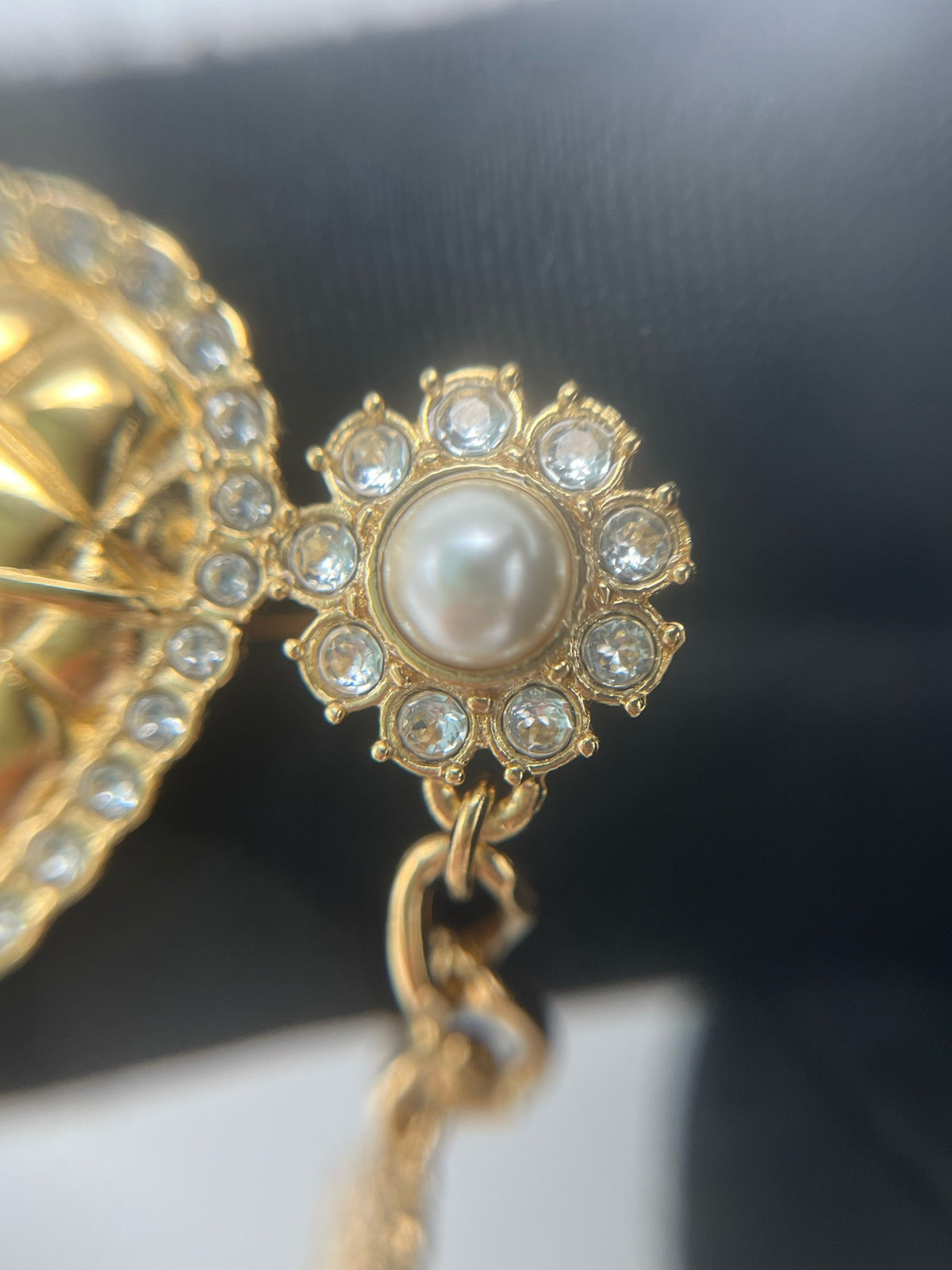 Chanel - Other - Gold-tone base metal with imitation pearl and crystal embellishments - Gold