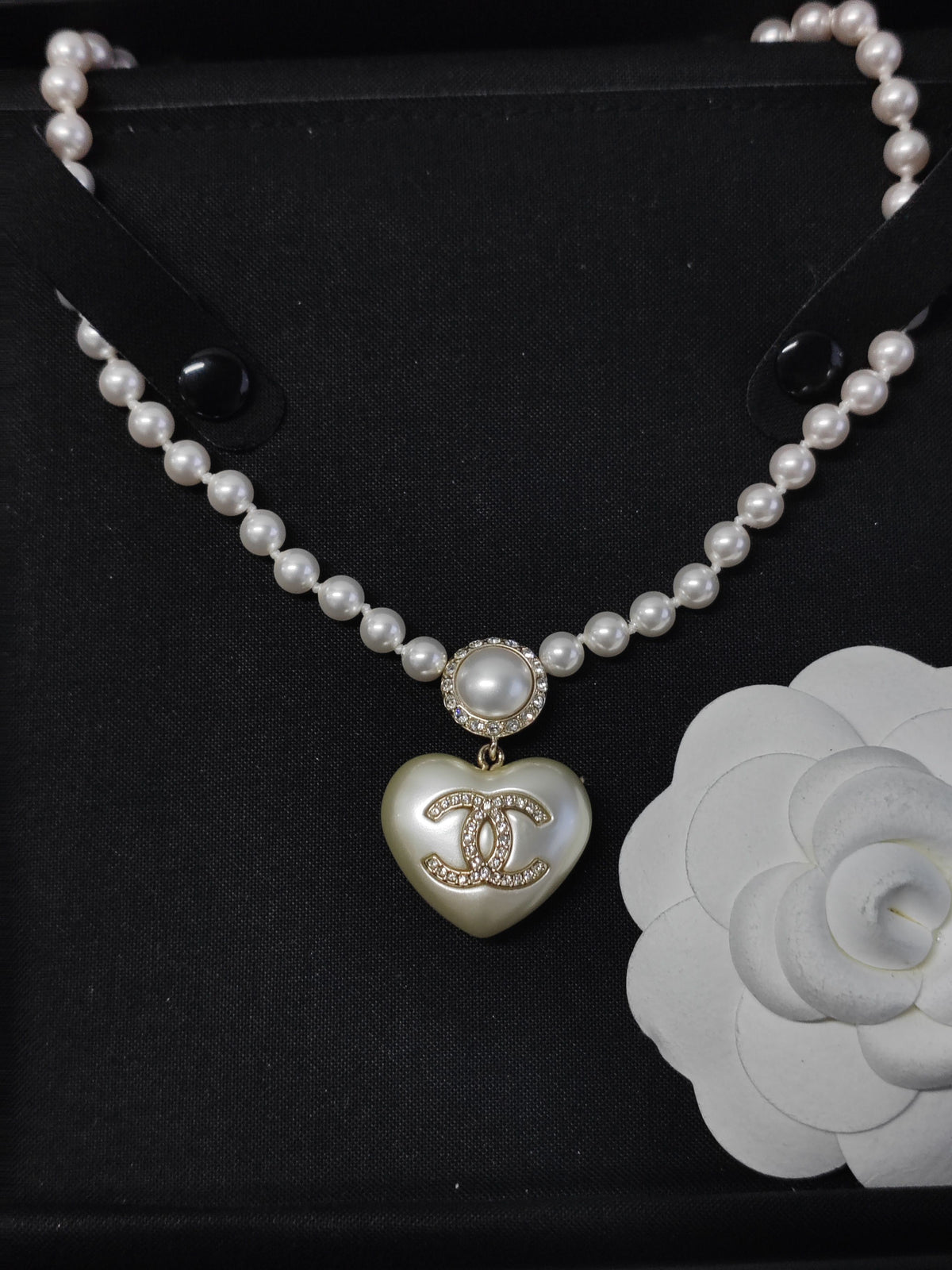 Chanel - Other - Gold-tone base metal with imitation pearls and rhinestone embellishments. - Multicolour