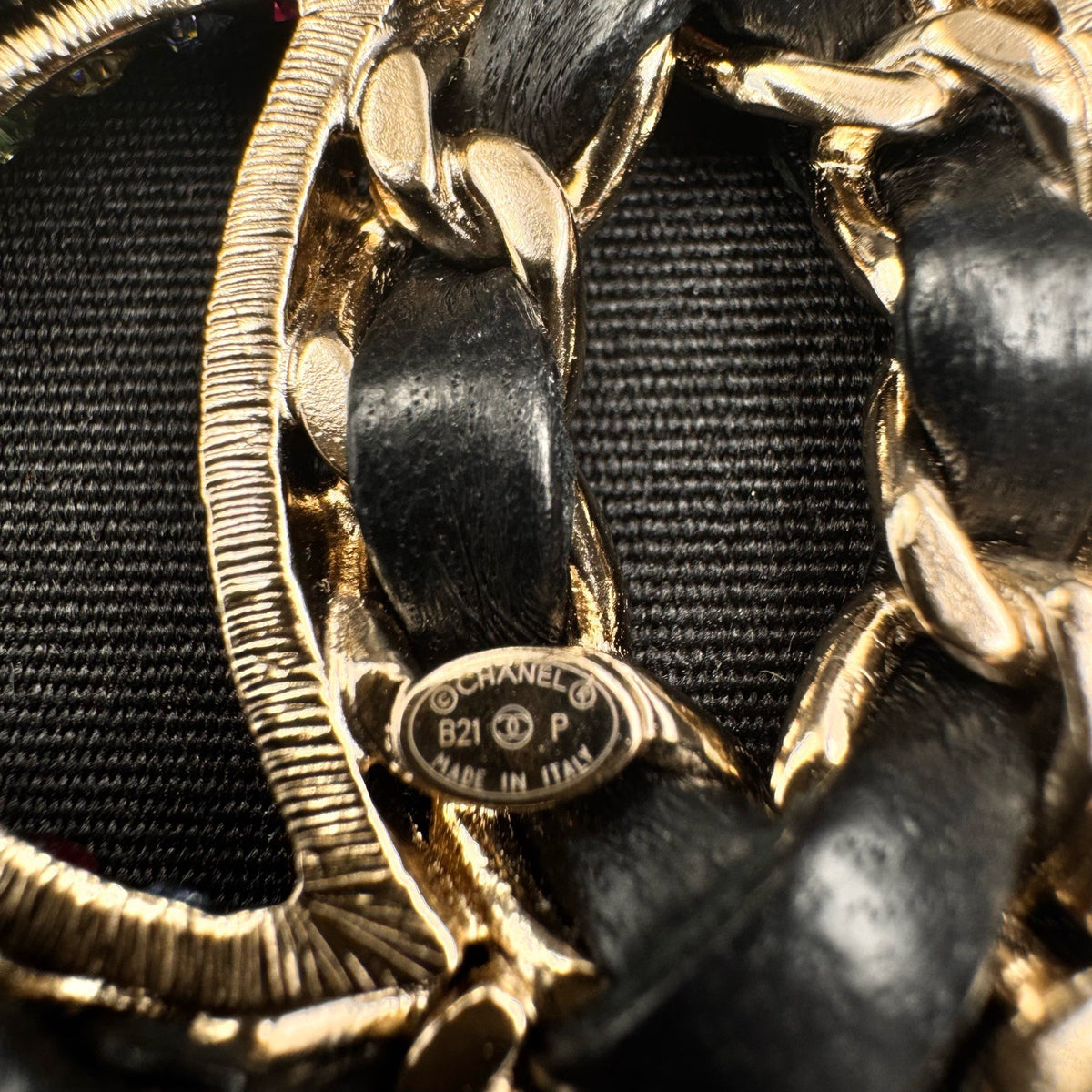 Chanel - Other - Gold-tone metal, black leather and multicolour crystal embellishments - Multicolour
