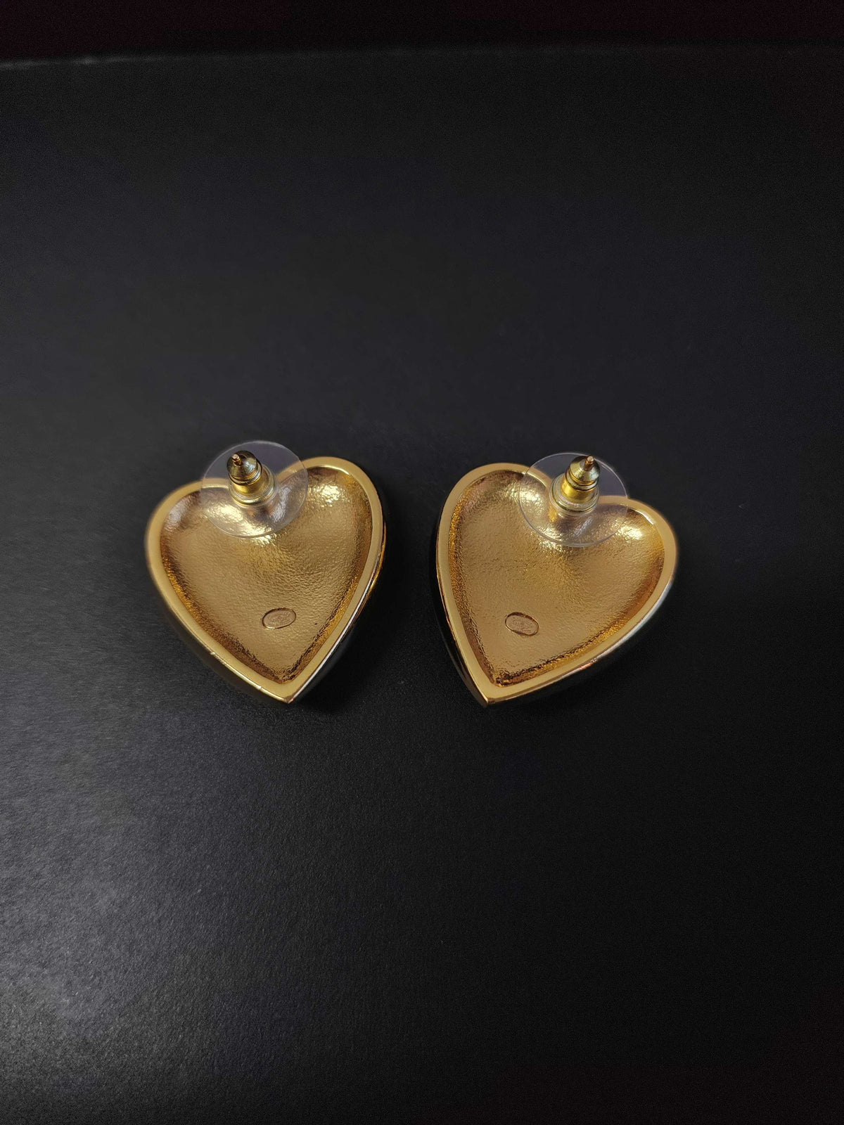 Chanel - Other - Gold-tone metal; exact composition not confirmed - Gold