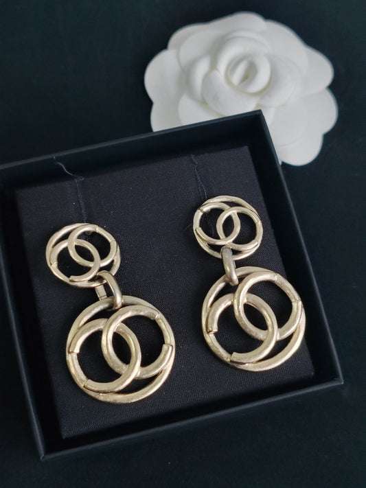 Chanel - Other - Gold-tone metal - Gold