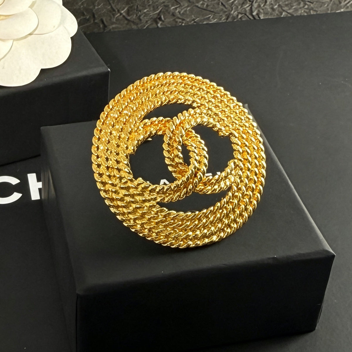 Chanel - Other - Gold-tone metal - Gold