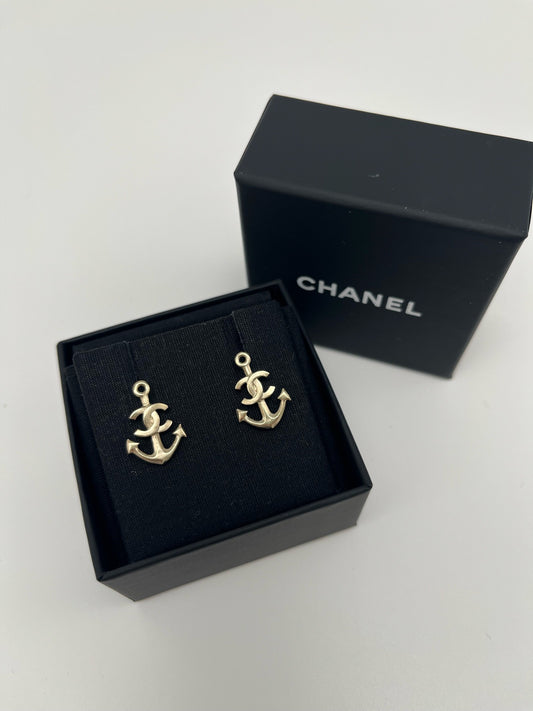 Chanel - Other - Gold-tone metal - Gold - (One size)