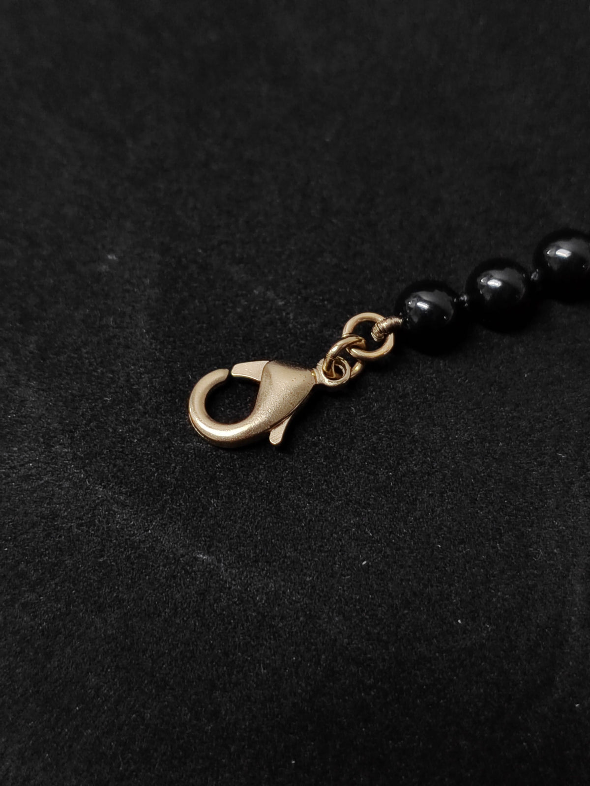 Chanel - Other - Gold-tone metal, imitation pearls and rhinestone accents - Multicolour