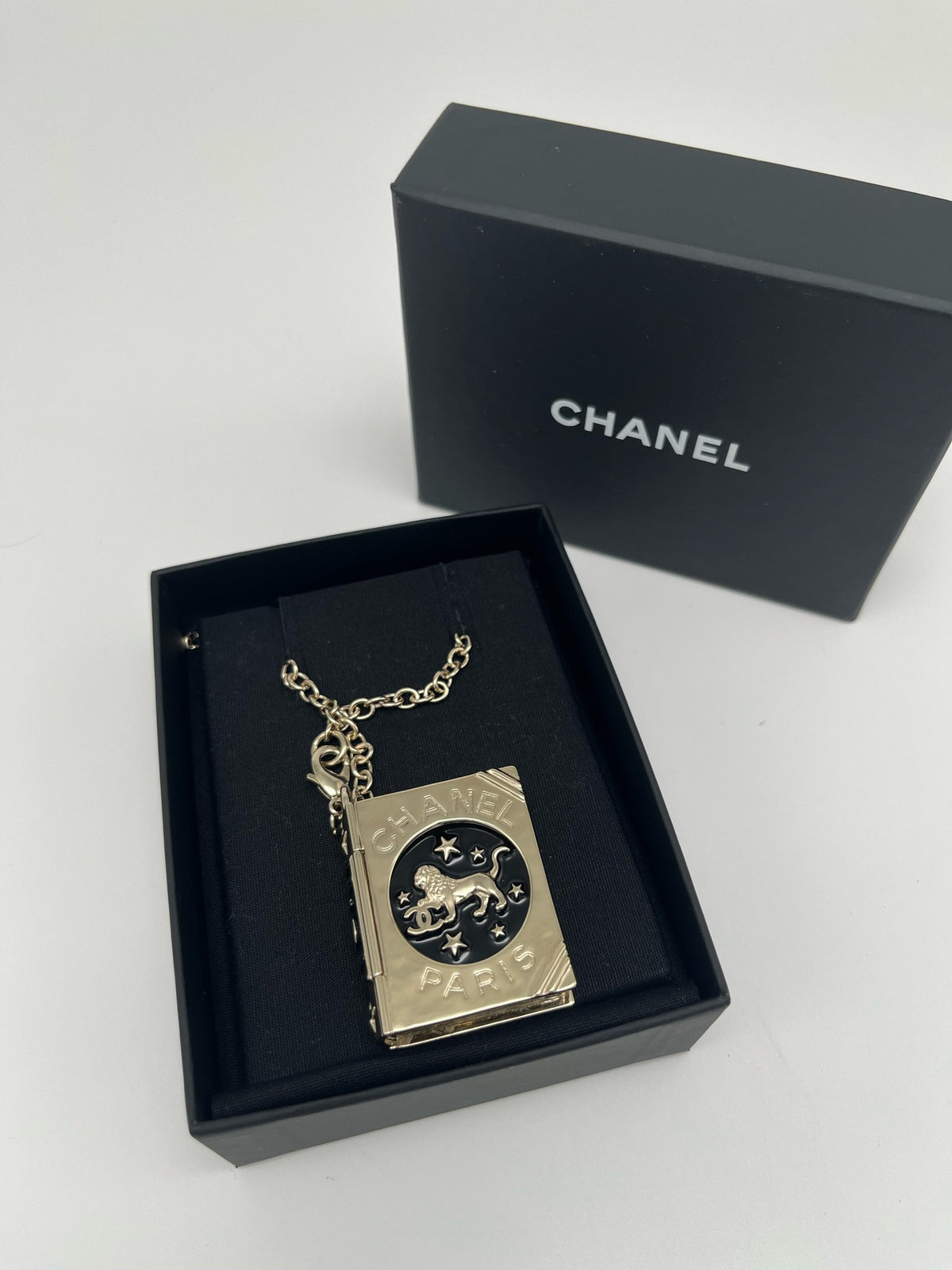 Chanel - Other - Gold-tone metal with black enamel accents. - Gold - (One size)