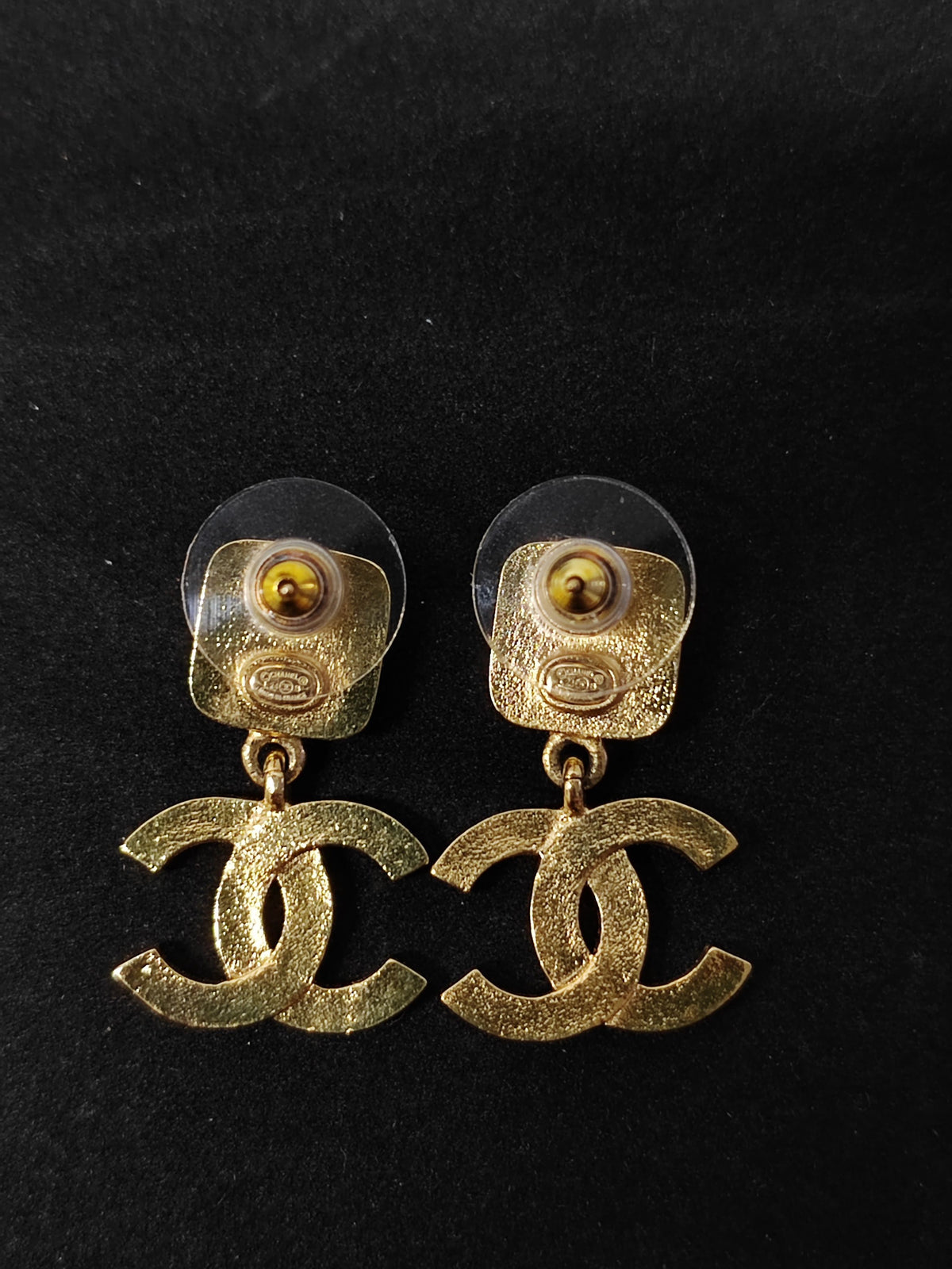 Chanel - Other - Gold-tone metal with brown and clear crystal embellishments. - Multicolour