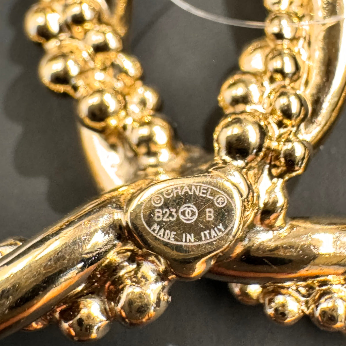 Chanel - Other - Gold-tone metal with clear crystal embellishments - Gold