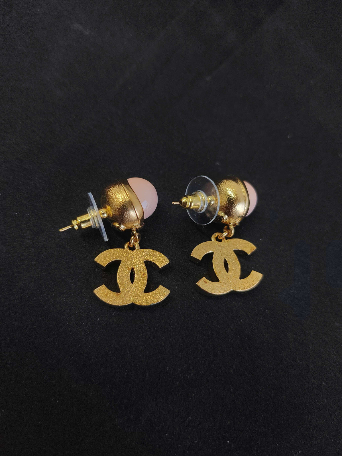 Chanel - Other - Gold-tone metal with clear crystals and pink cabochons; exact composition unknown. - Pink
