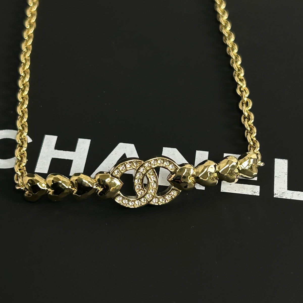 Chanel - Other - Gold-tone metal with clear glass crystals - Gold