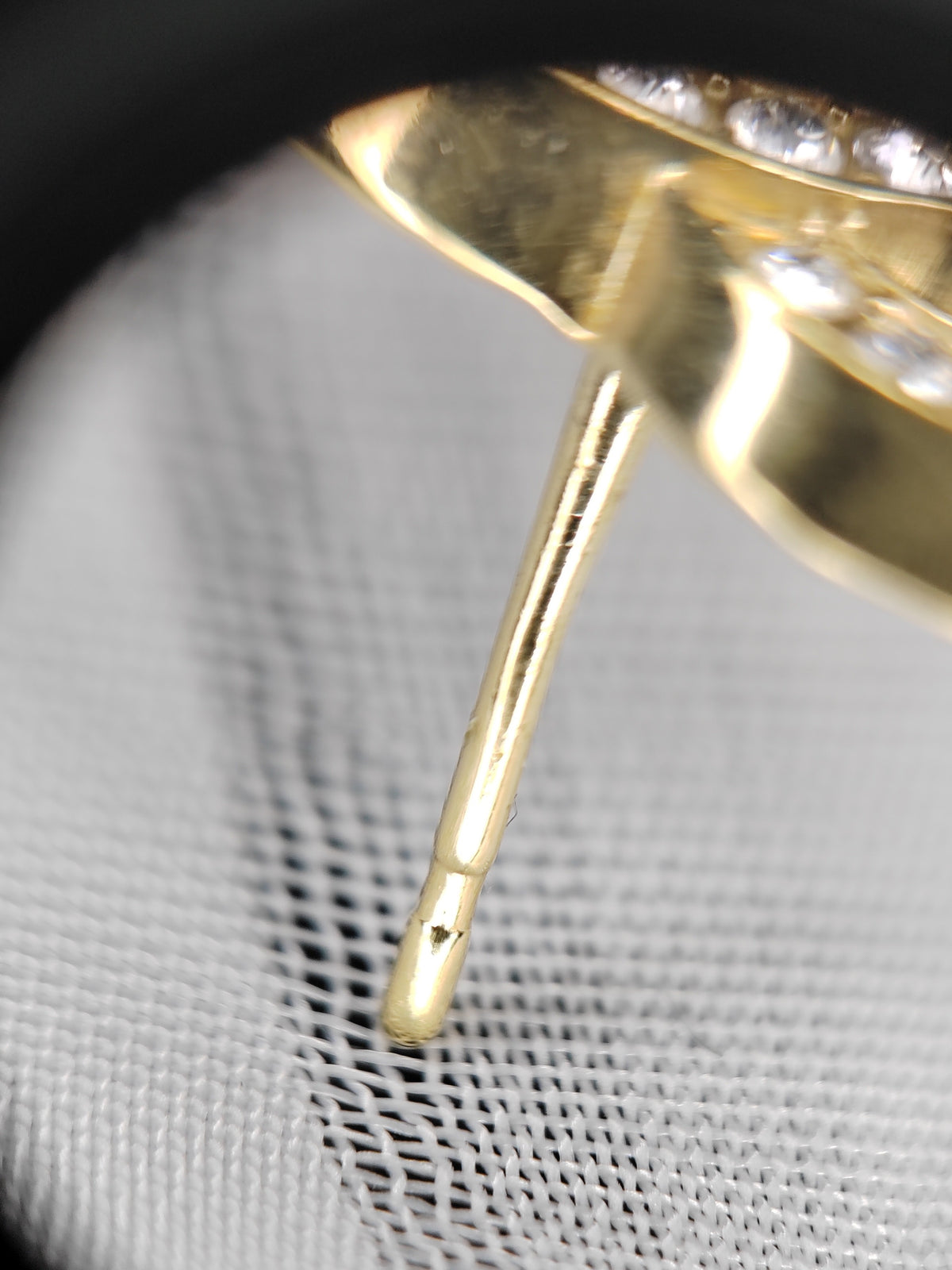 Chanel - Other - Gold-tone metal with clear rhinestones - Gold