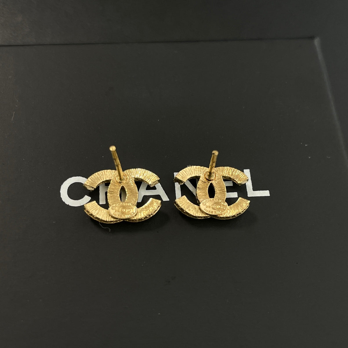 Chanel - Other - Gold-tone metal with clear rhinestones - Gold