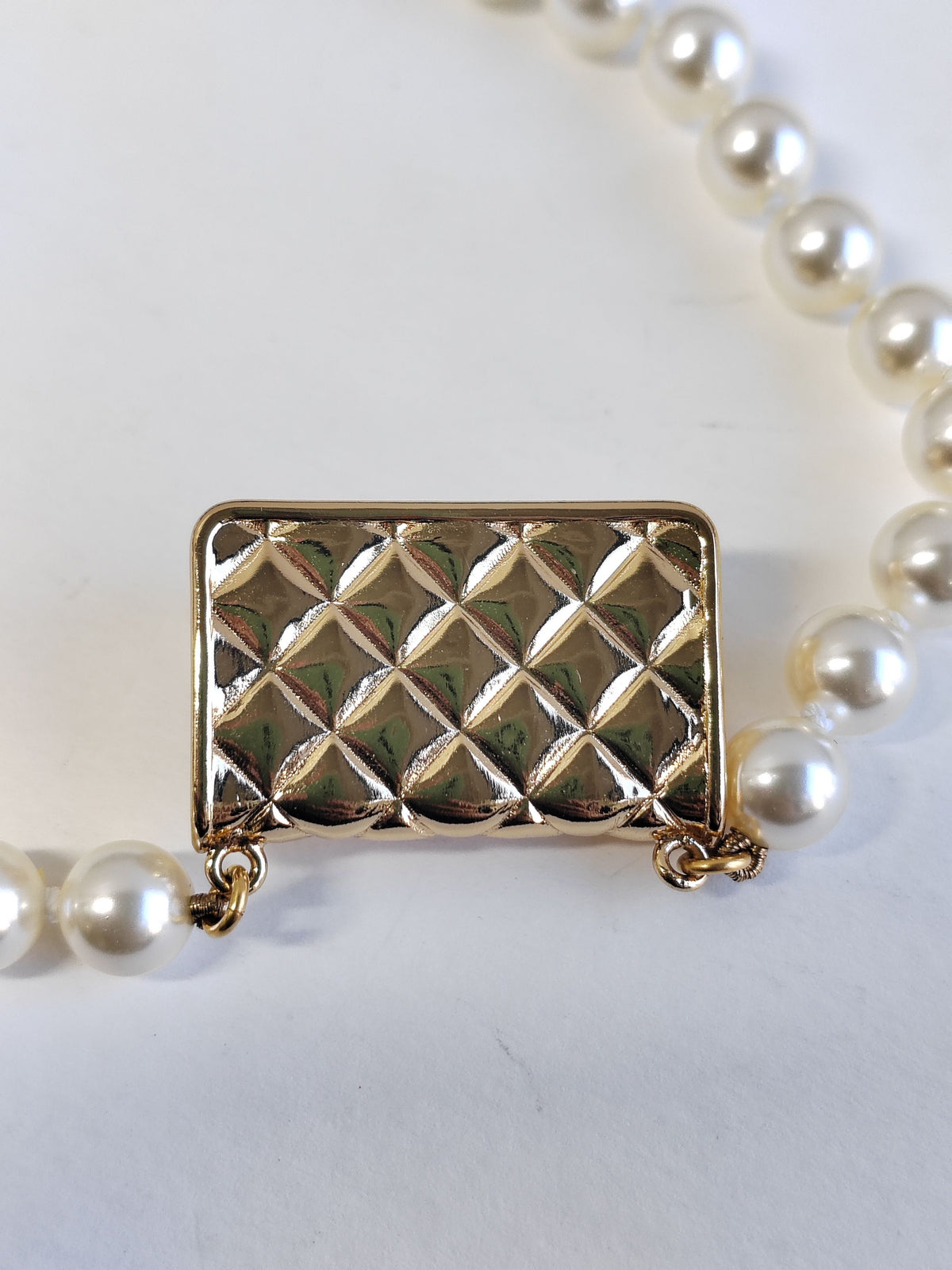 Chanel - Other - Gold-tone metal with faux pearl beads. - Multicolour