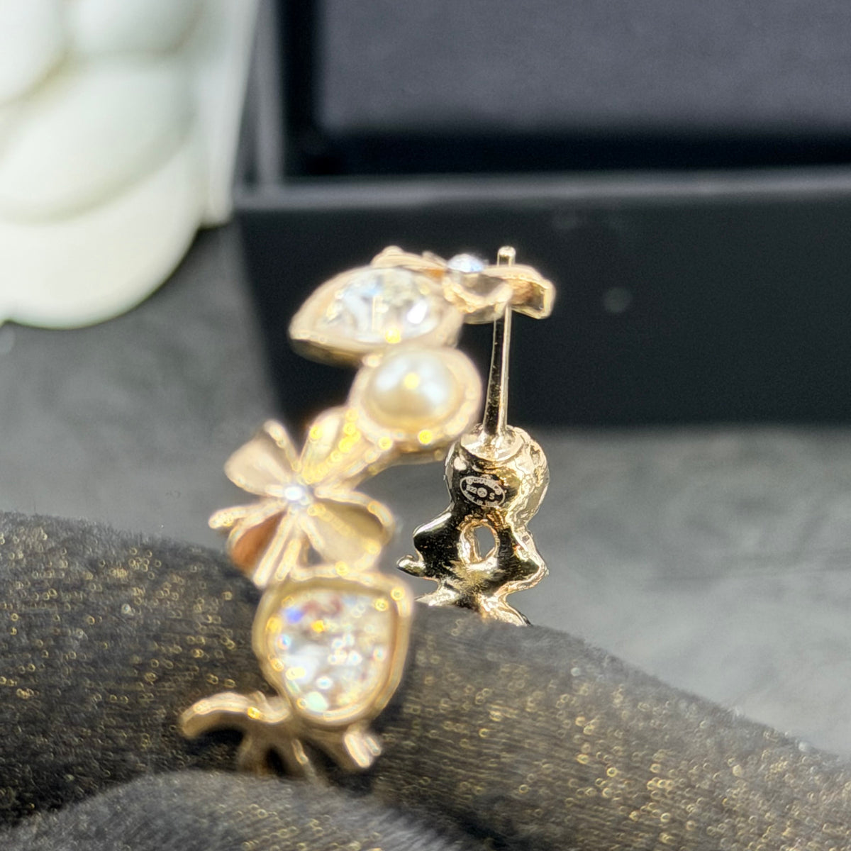 Chanel - Other - Gold-tone metal with faux pearls and clear crystal embellishments - Gold