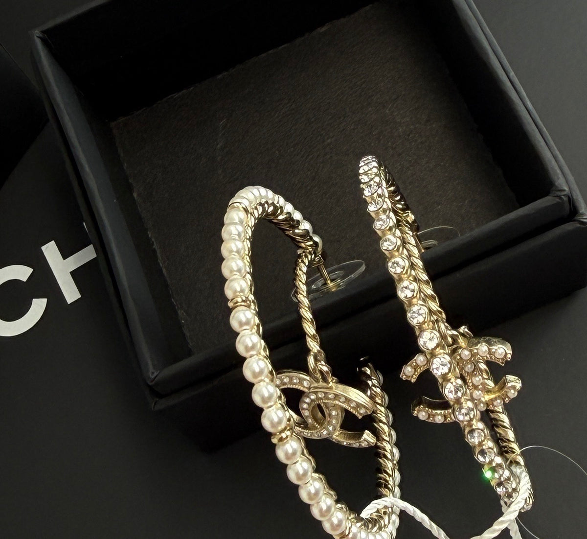 Chanel - Other - Gold-tone metal with faux pearls and crystal embellishments - Gold
