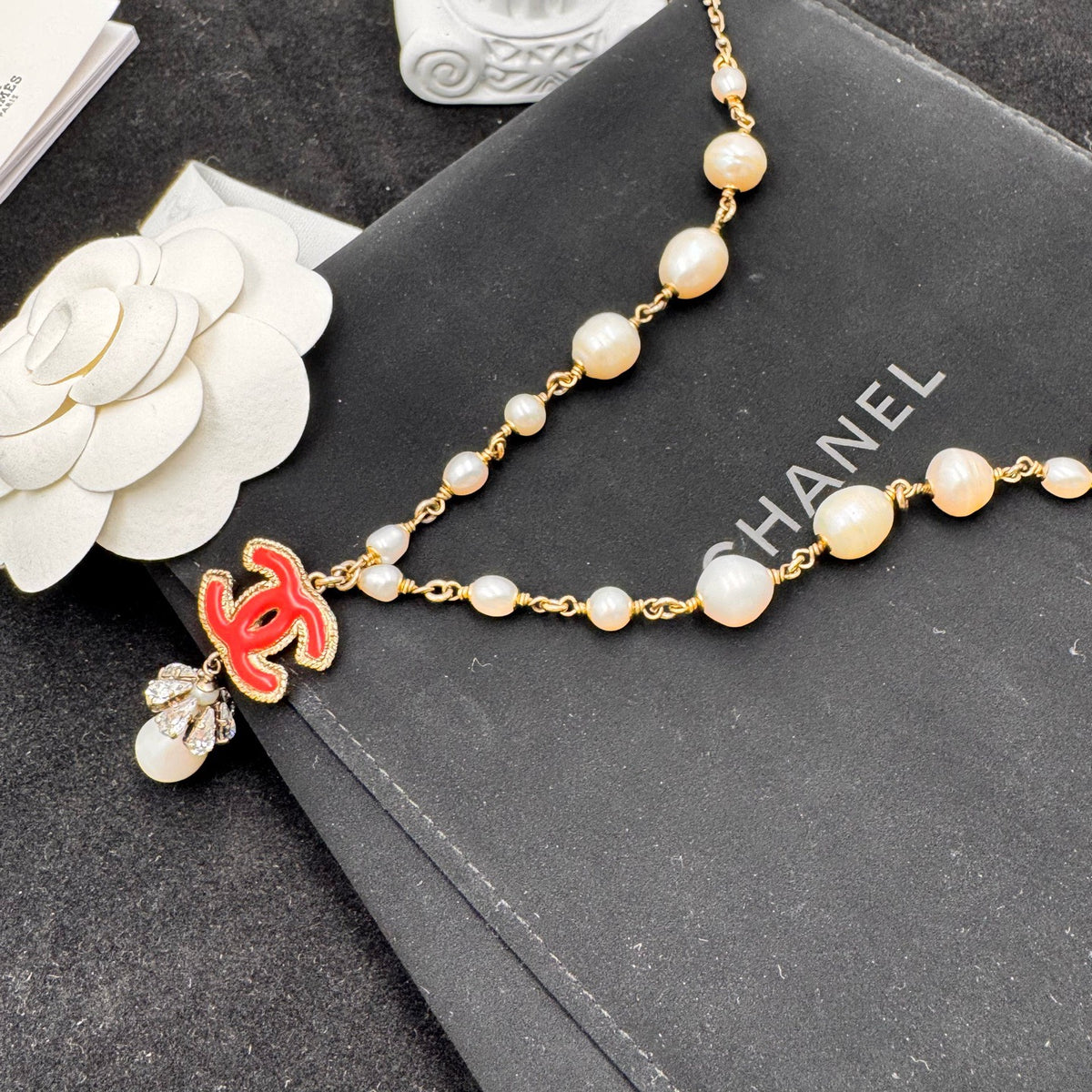 Chanel - Other - Gold-tone metal with faux pearls, red enamel and crystal embellishments - Multicolour
