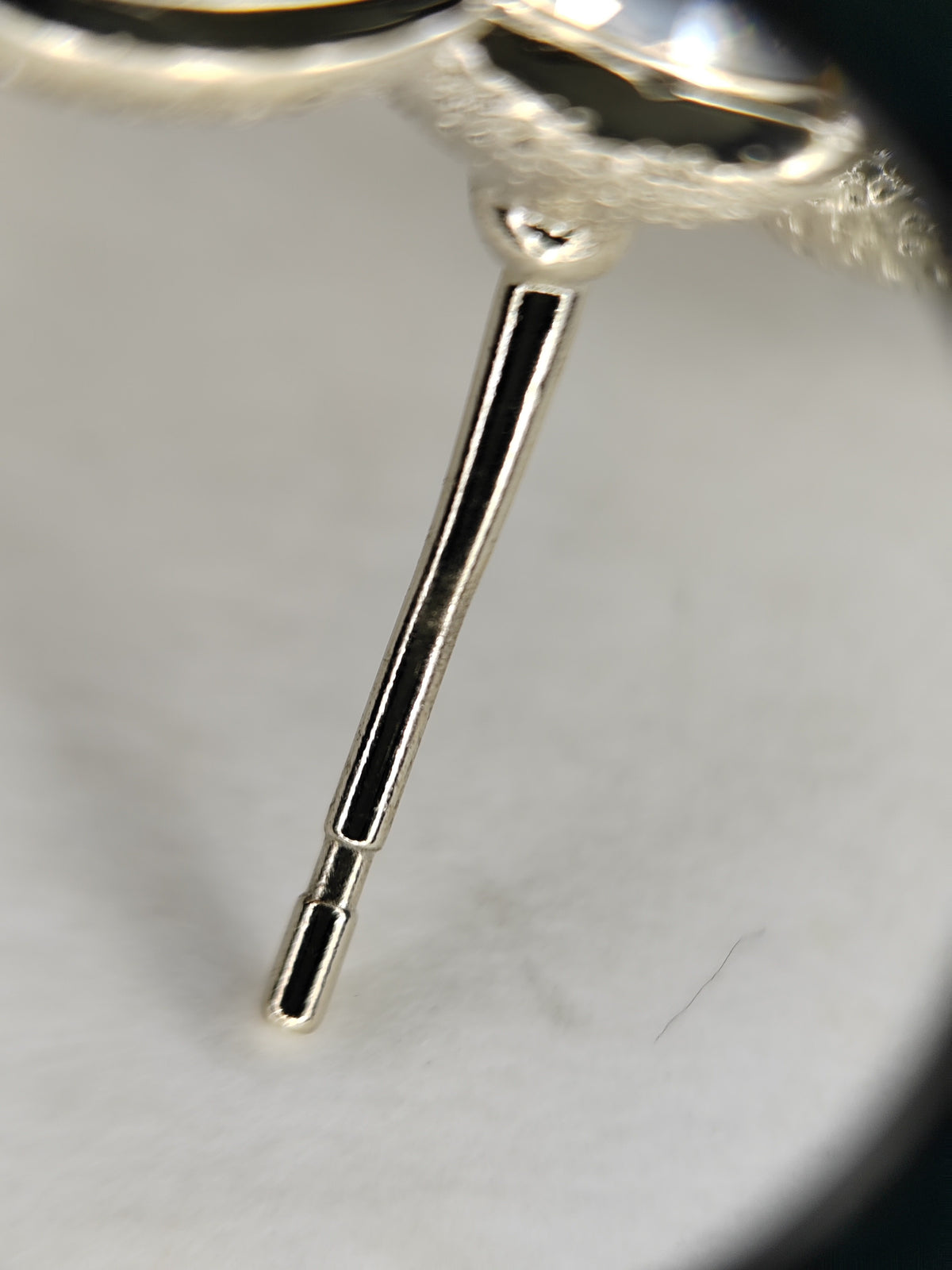 Chanel - Other - Gold-tone metal with glass crystal embellishments. - Gold