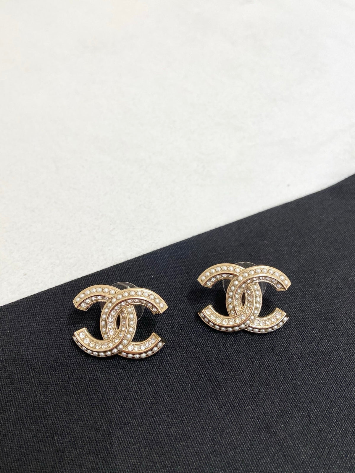 Chanel - Other - Gold-tone metal with glass crystals and faux pearls. - Gold