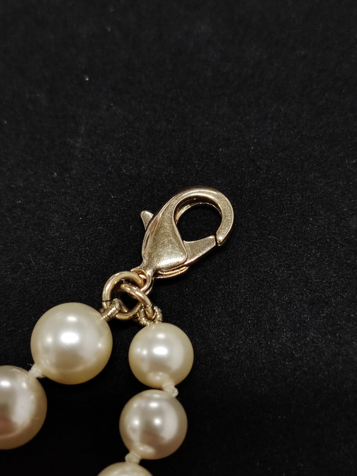 Chanel - Other - Gold-tone metal with glass crystals and imitation pearls - White