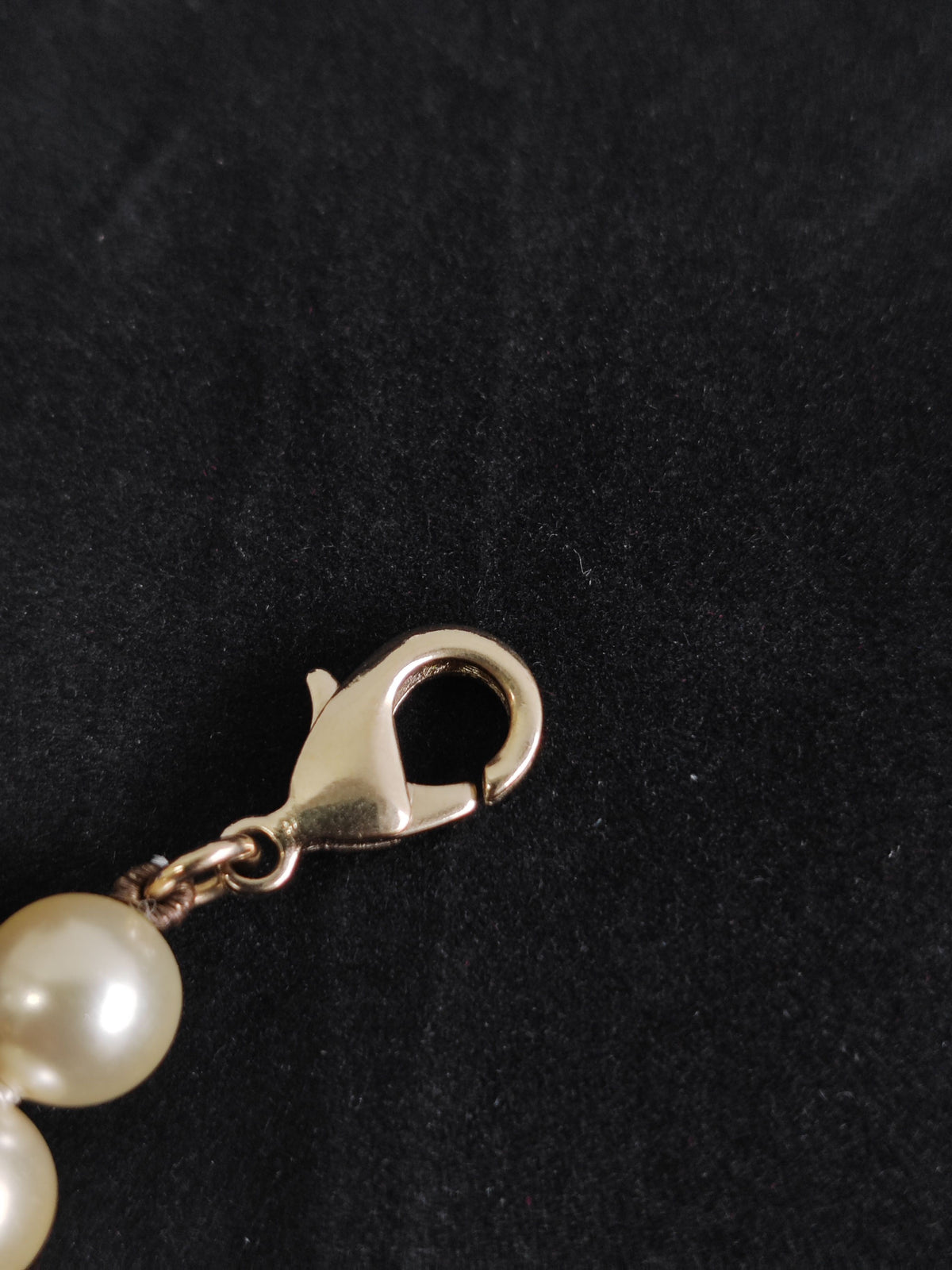 Chanel - Other - Gold-tone metal with imitation pearl beads. - Multicolour