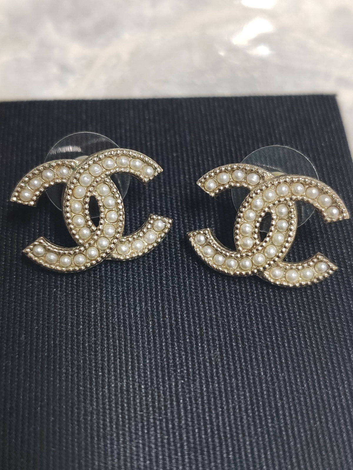 Chanel - Other - Gold-tone metal with imitation pearl embellishments. - Gold