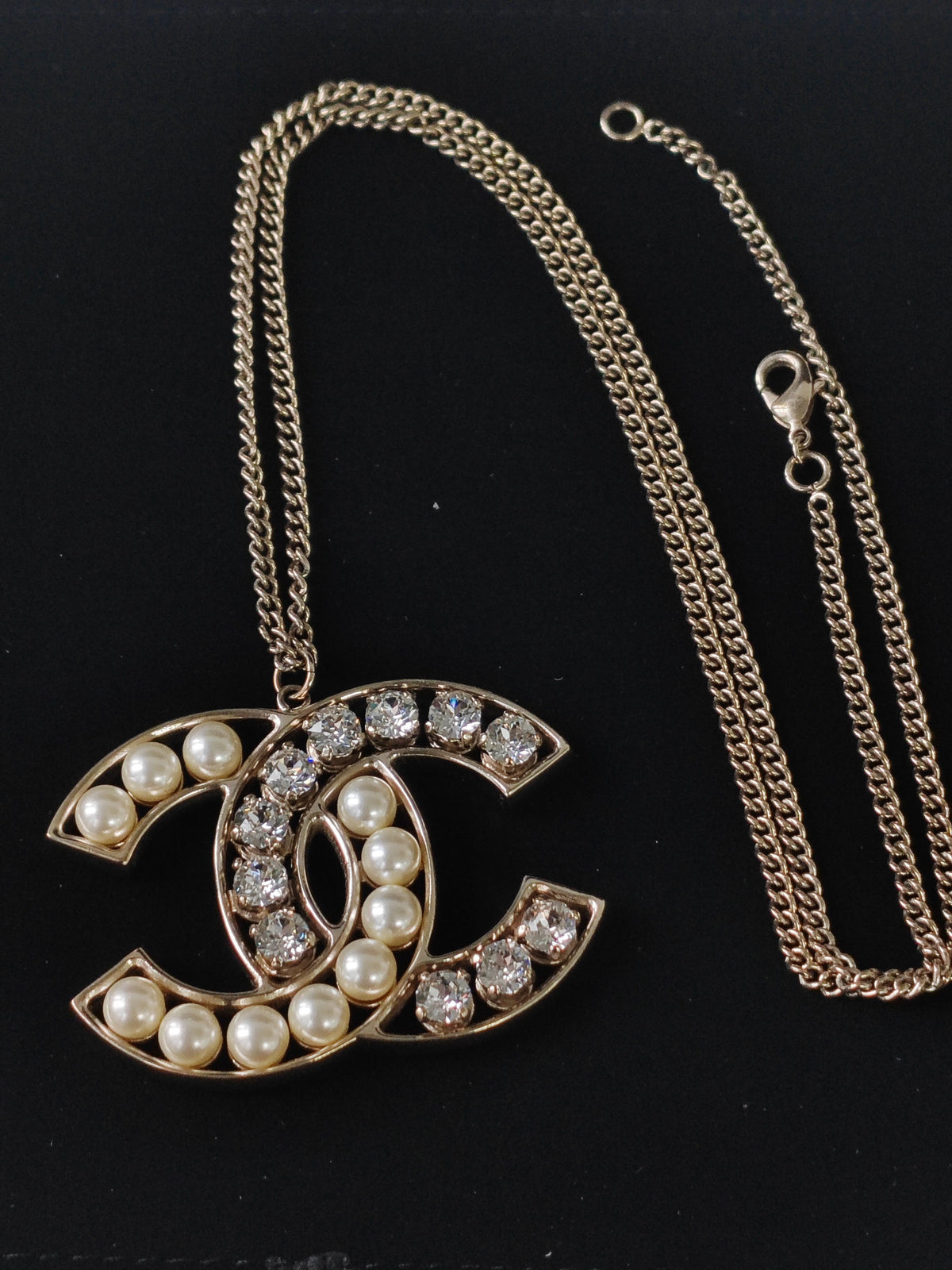 Chanel - Other - Gold-tone metal with imitation pearls and crystal rhinestones. - Gold