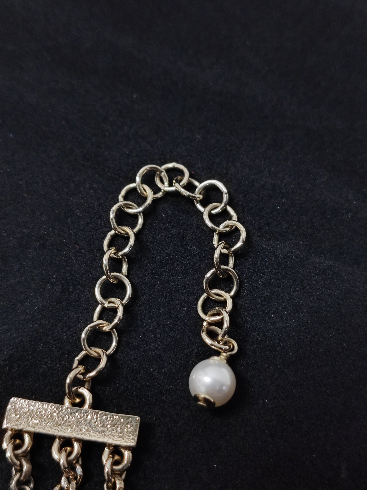 Chanel - Other - Gold-tone metal with imitation pearls and rhinestone embellishments - Multicolour