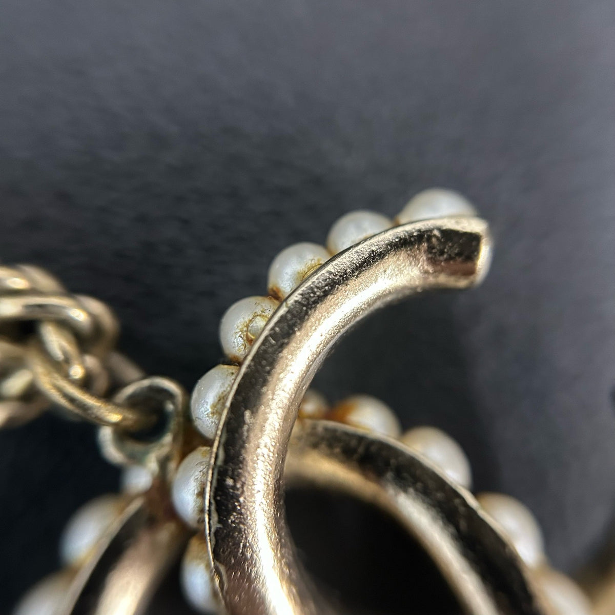 Chanel - Other - Gold-tone metal with imitation pearls. - Gold