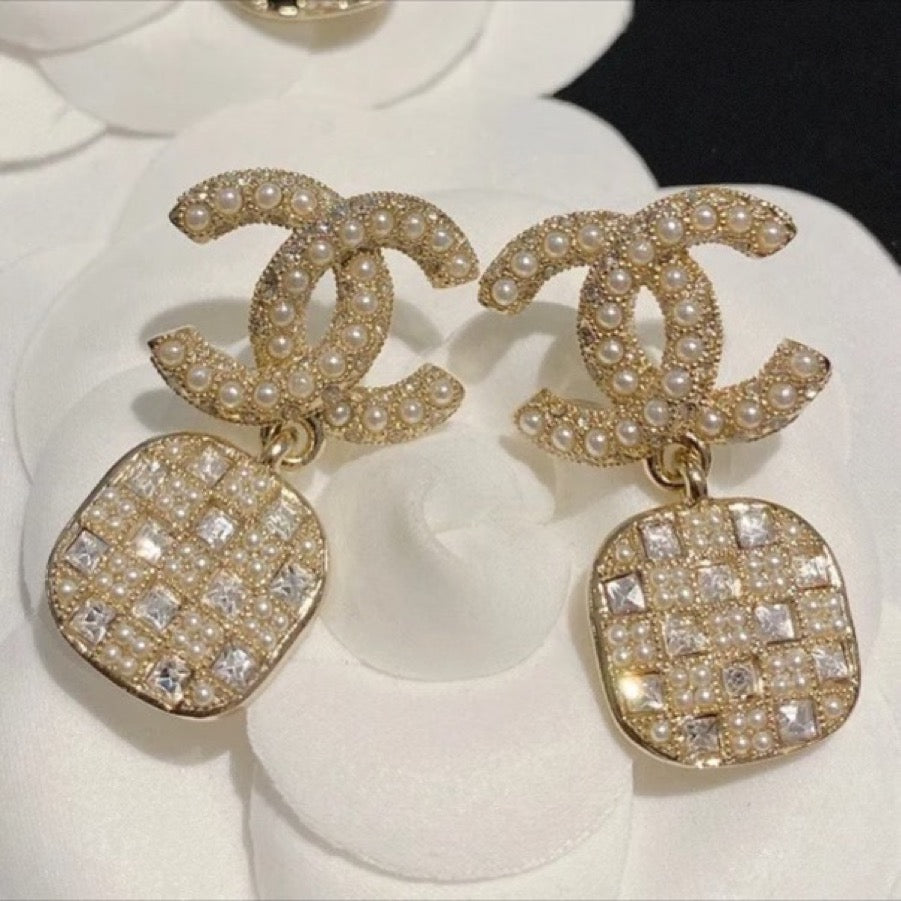Chanel - Other - Gold-tone metal with pearl and crystal embellishments. - Gold