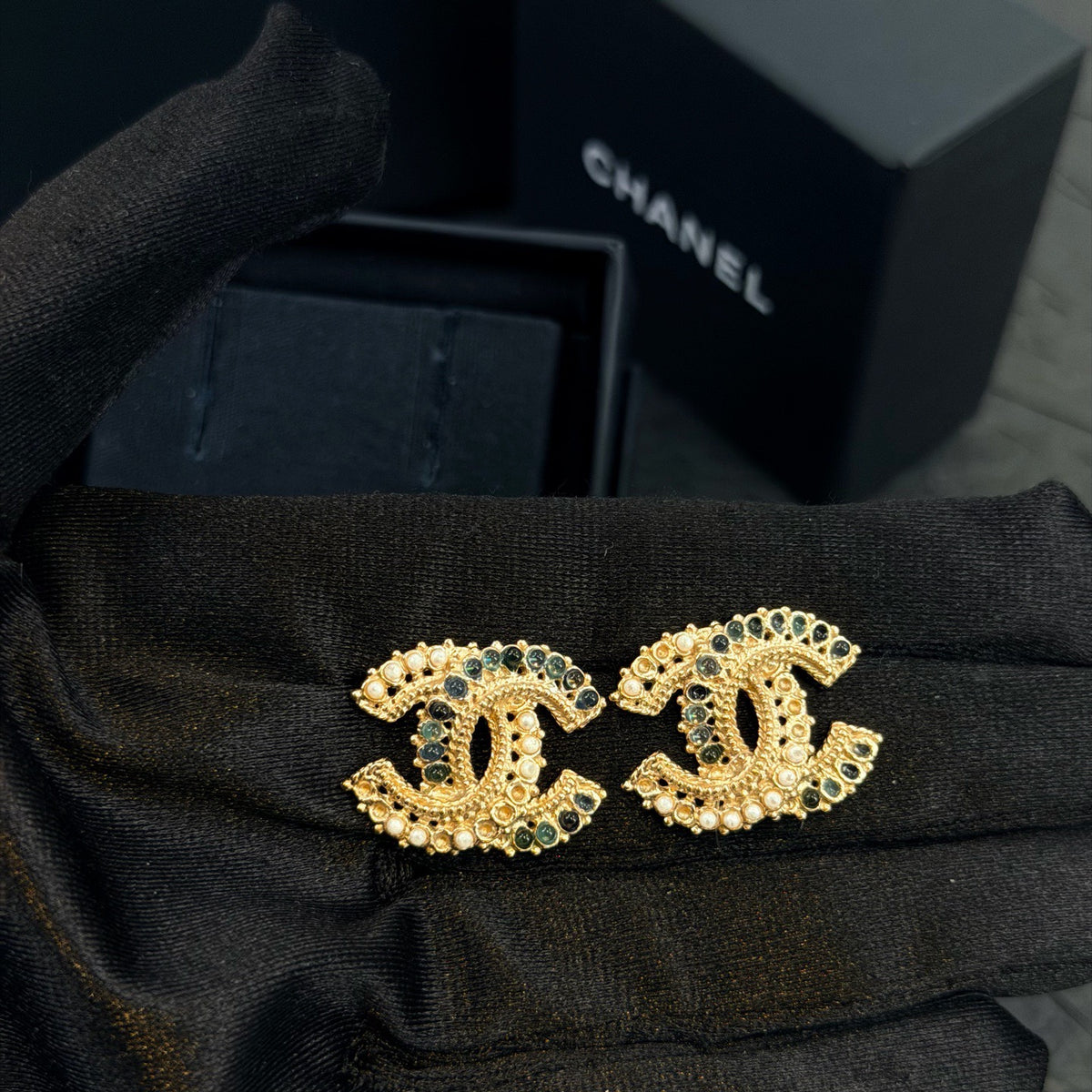 Chanel - Other - Gold-tone metal with pearl-like and colored stone embellishments - Gold