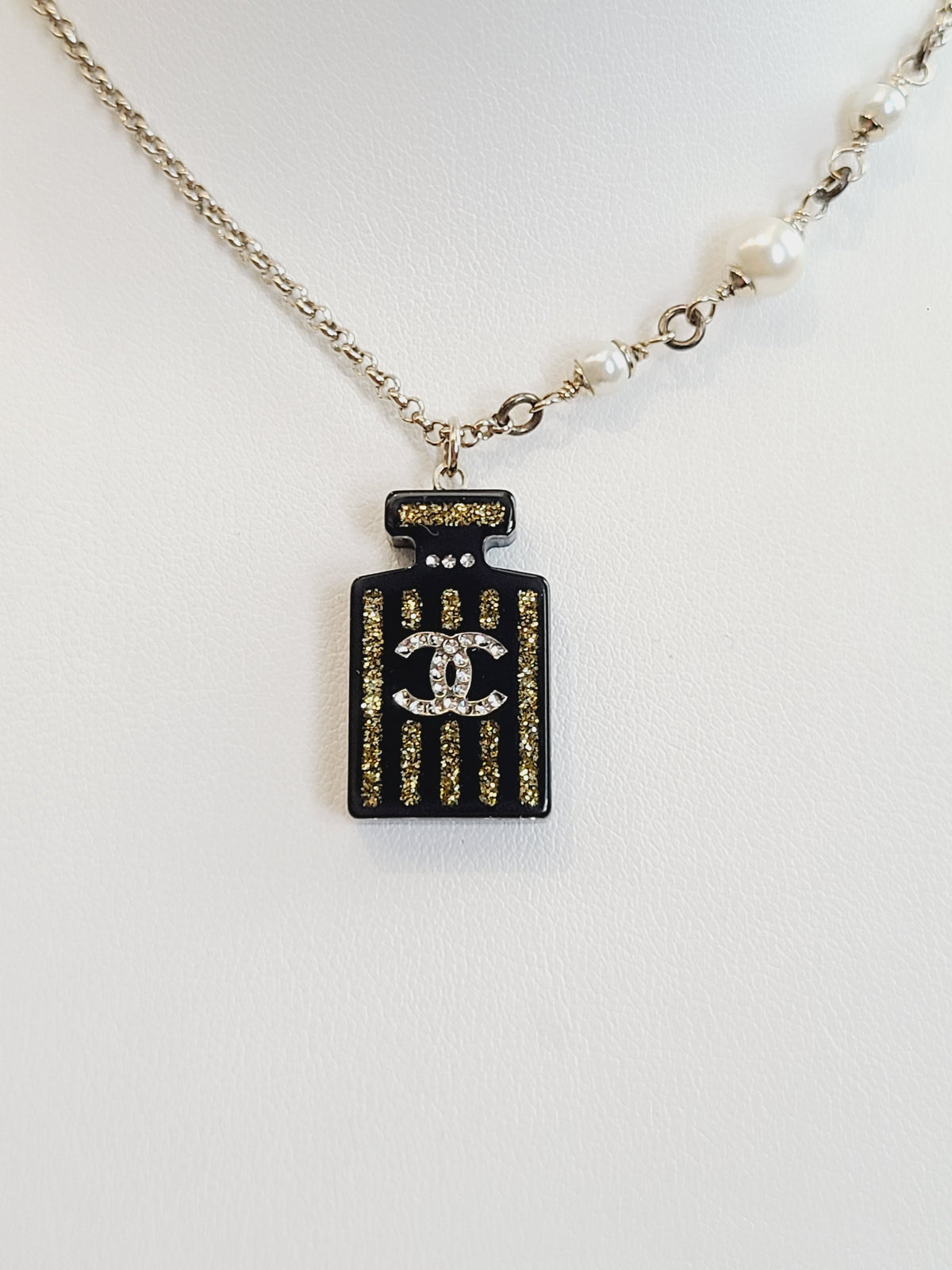 Chanel - Other - Gold-tone metal with rhinestone embellishments and imitation pearls. - Multicolour