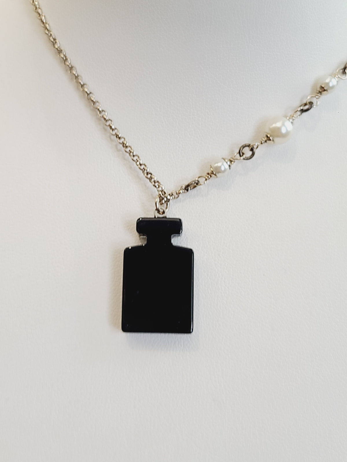 Chanel - Other - Gold-tone metal with rhinestone embellishments and imitation pearls. - Multicolour