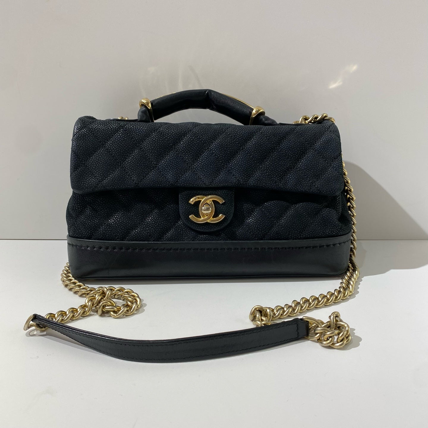 Chanel - Other - Grained calfskin leather - Black - (Other)