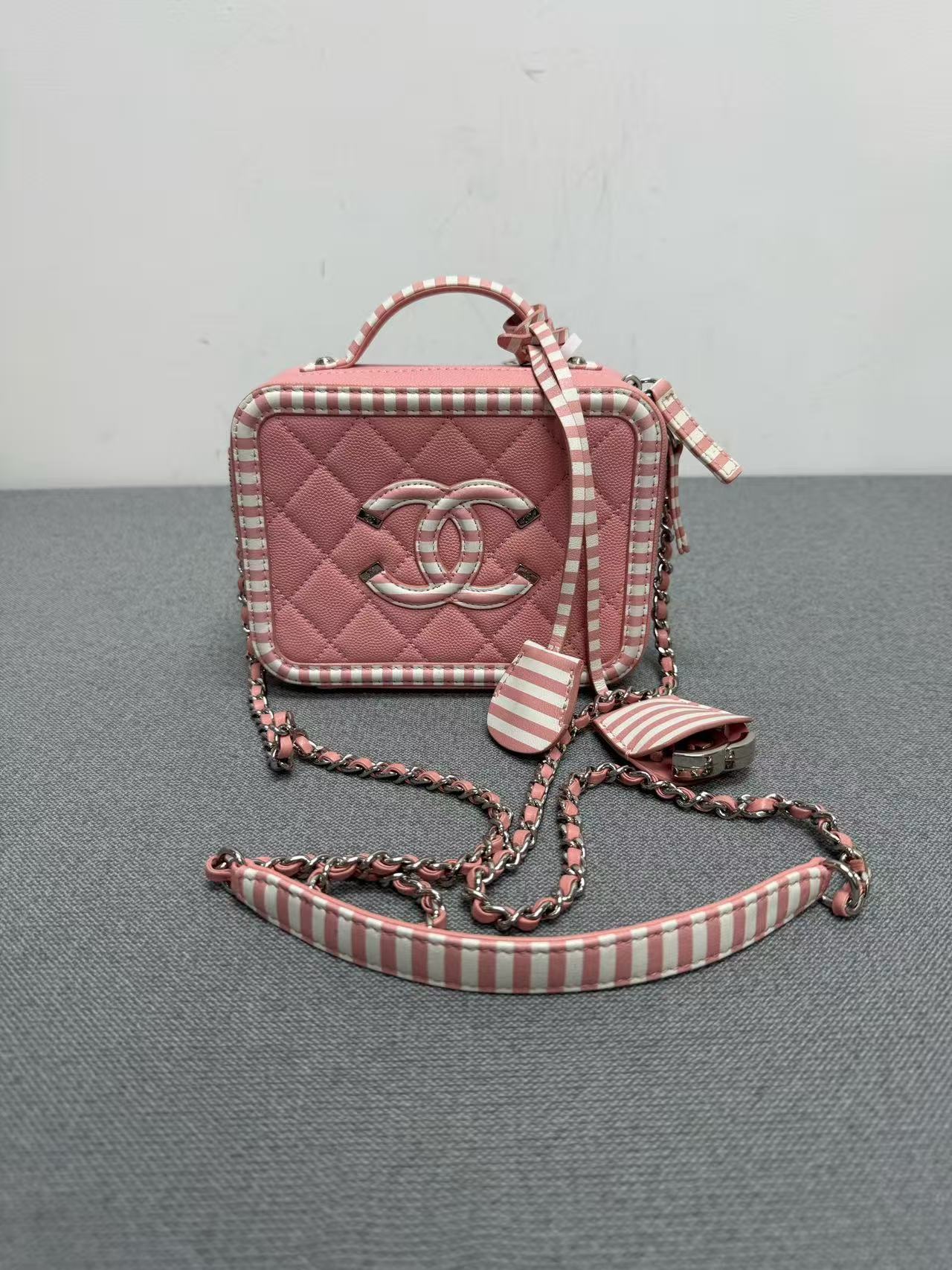 Chanel - Other - Grained leather - Pink with White Stripes - (mini)