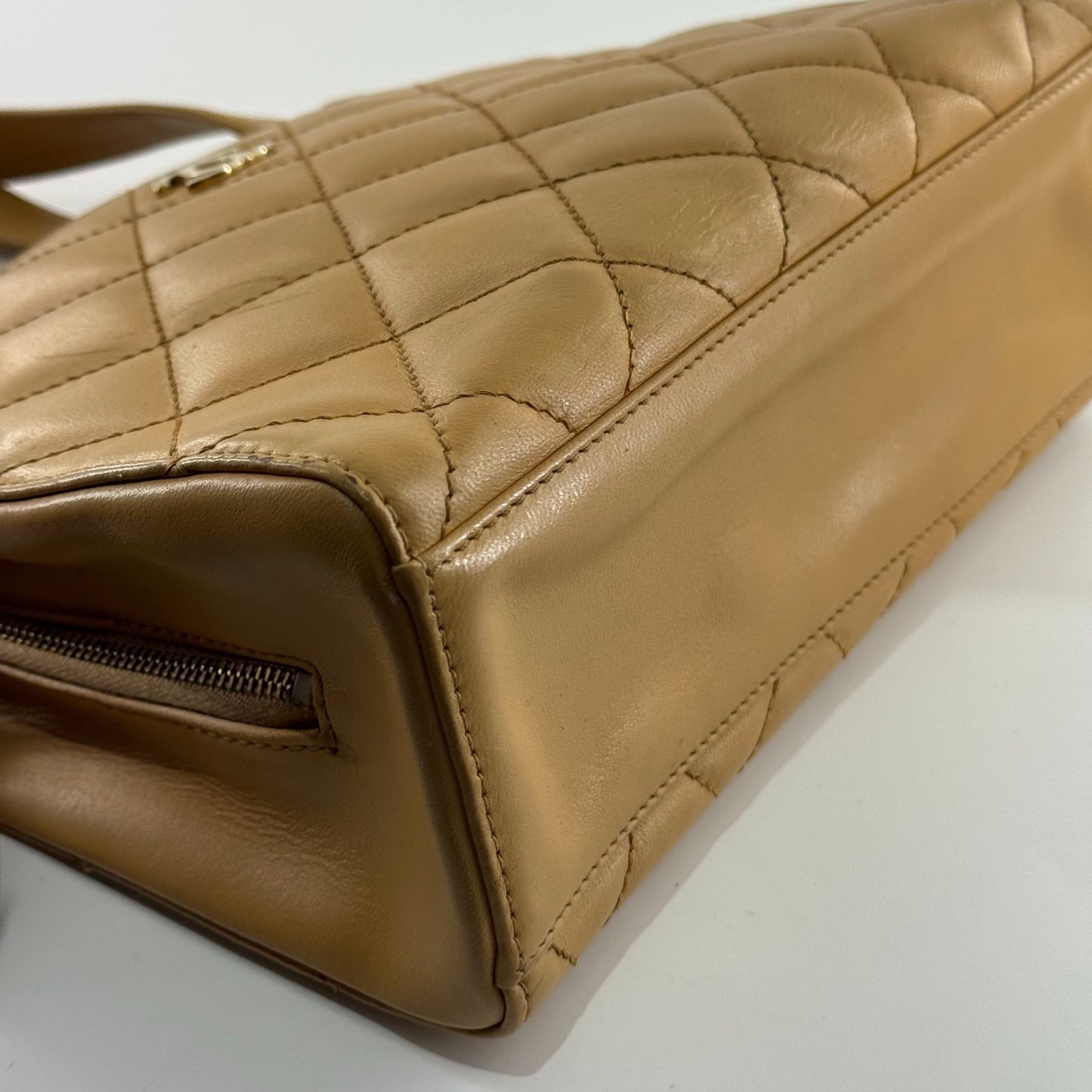 Chanel - Other - Lambskin leather - Milk Tea Beige with Gold-Tone Hardware - (small)
