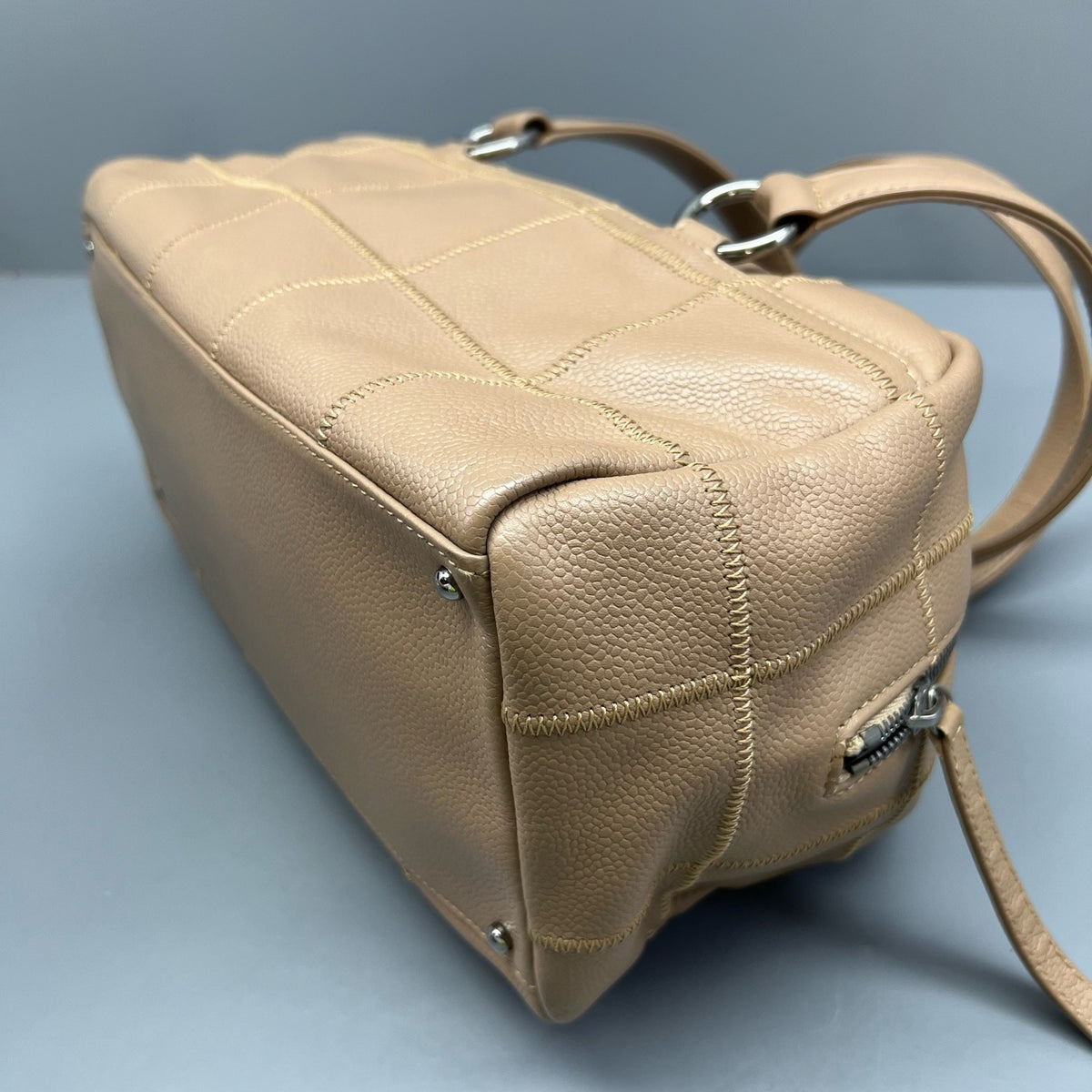 Chanel - Other - Leather - Beige