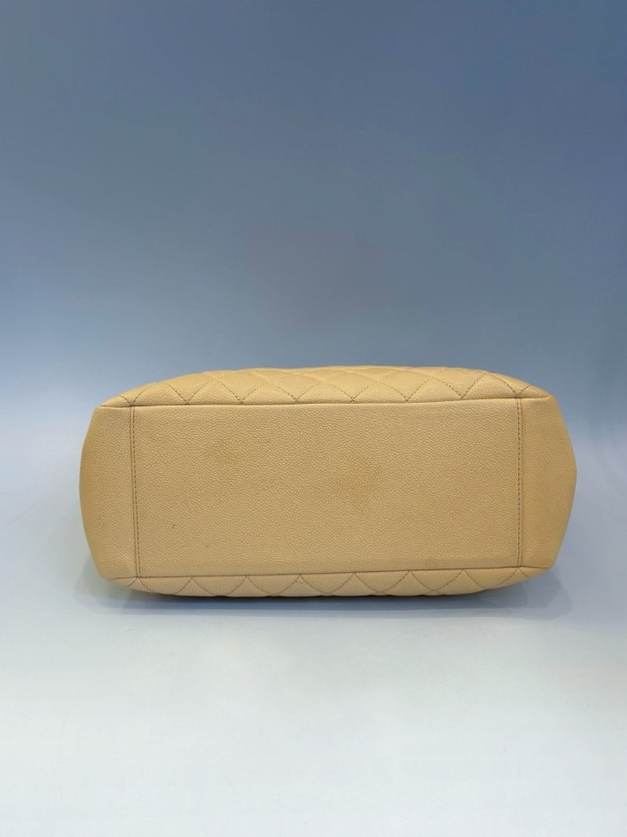 Chanel - Other - Leather - Beige - (medium)
