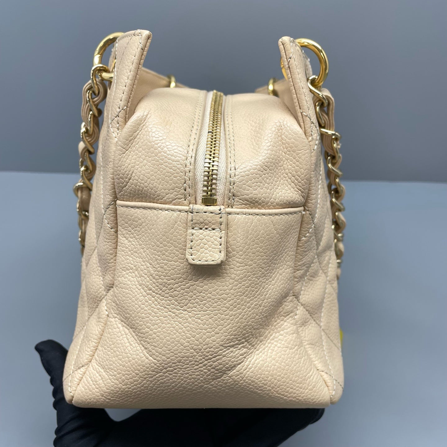 Chanel - Other - Leather - Beige - (medium)