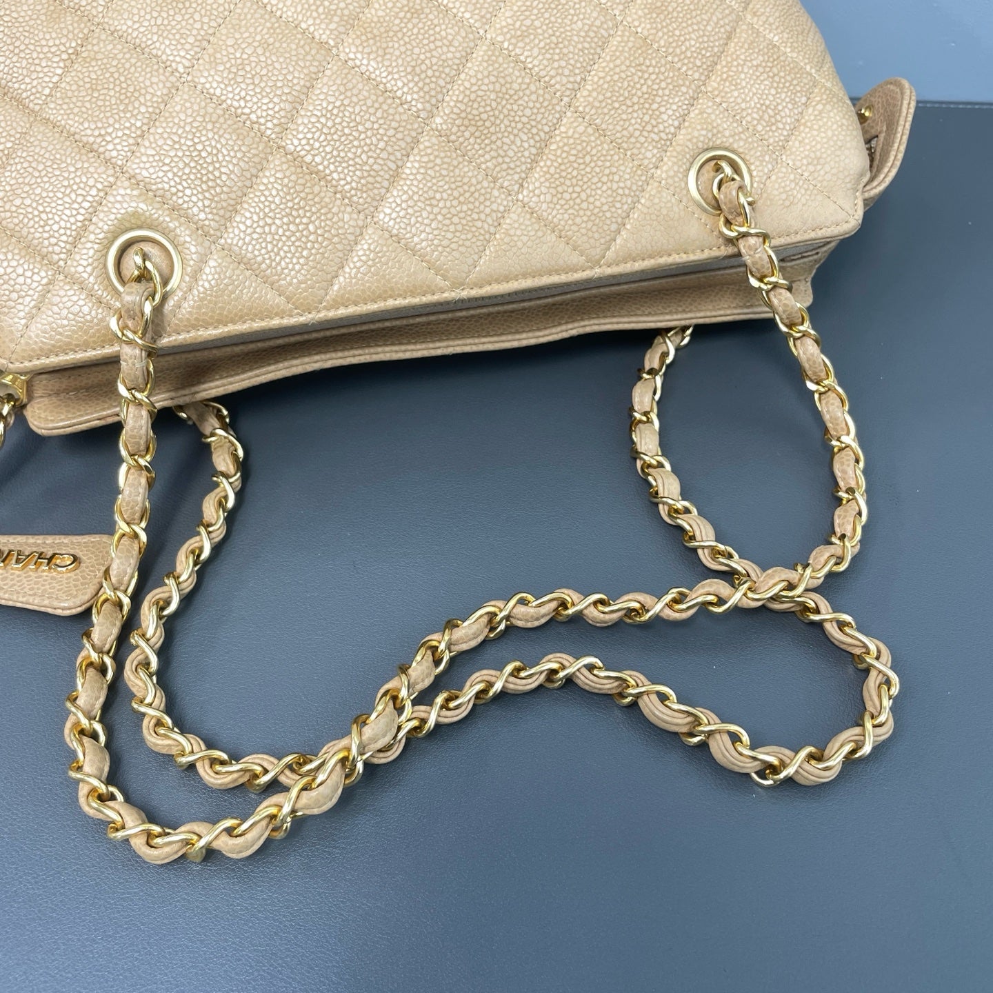 Chanel - Other - Leather - Beige - (medium)