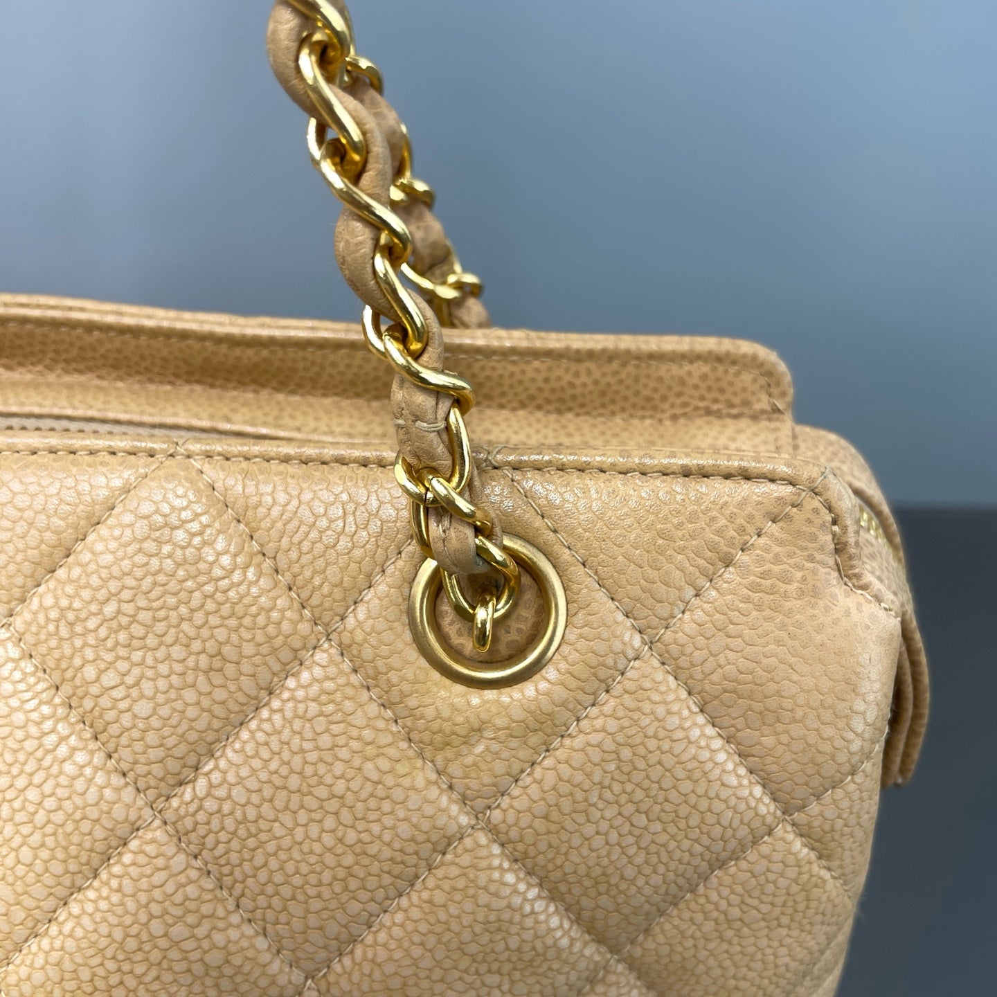 Chanel - Other - Leather - Beige - (medium)