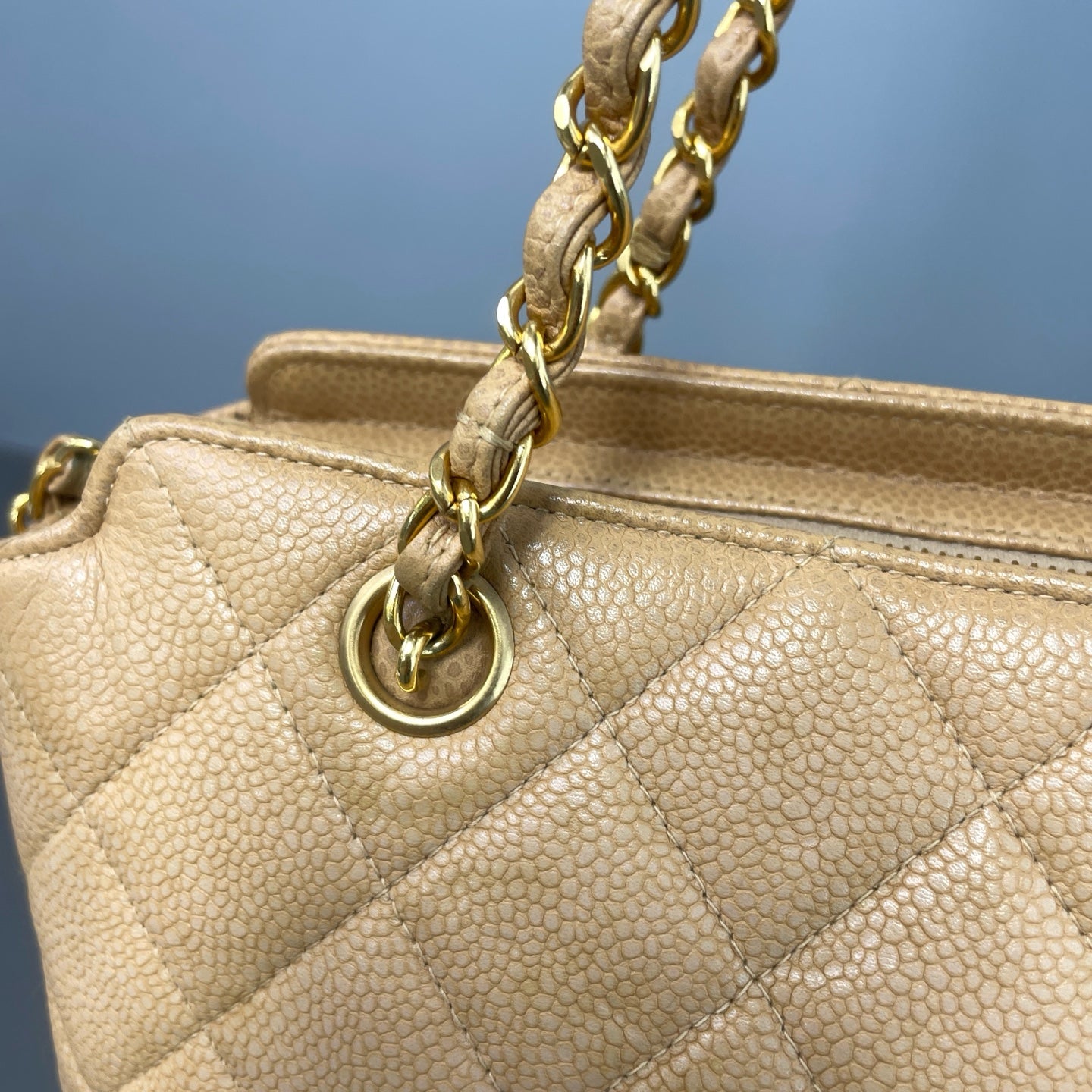 Chanel - Other - Leather - Beige - (medium)
