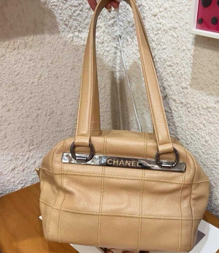 Chanel - Other - Leather - Beige - (mini)